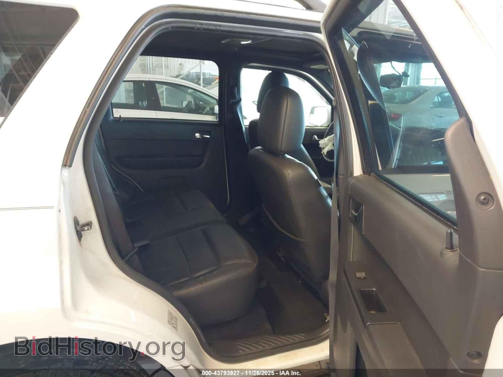 2012 FORD ESCAPE - VIN: 1FMCU9EG7CKA83863 - Фото 8