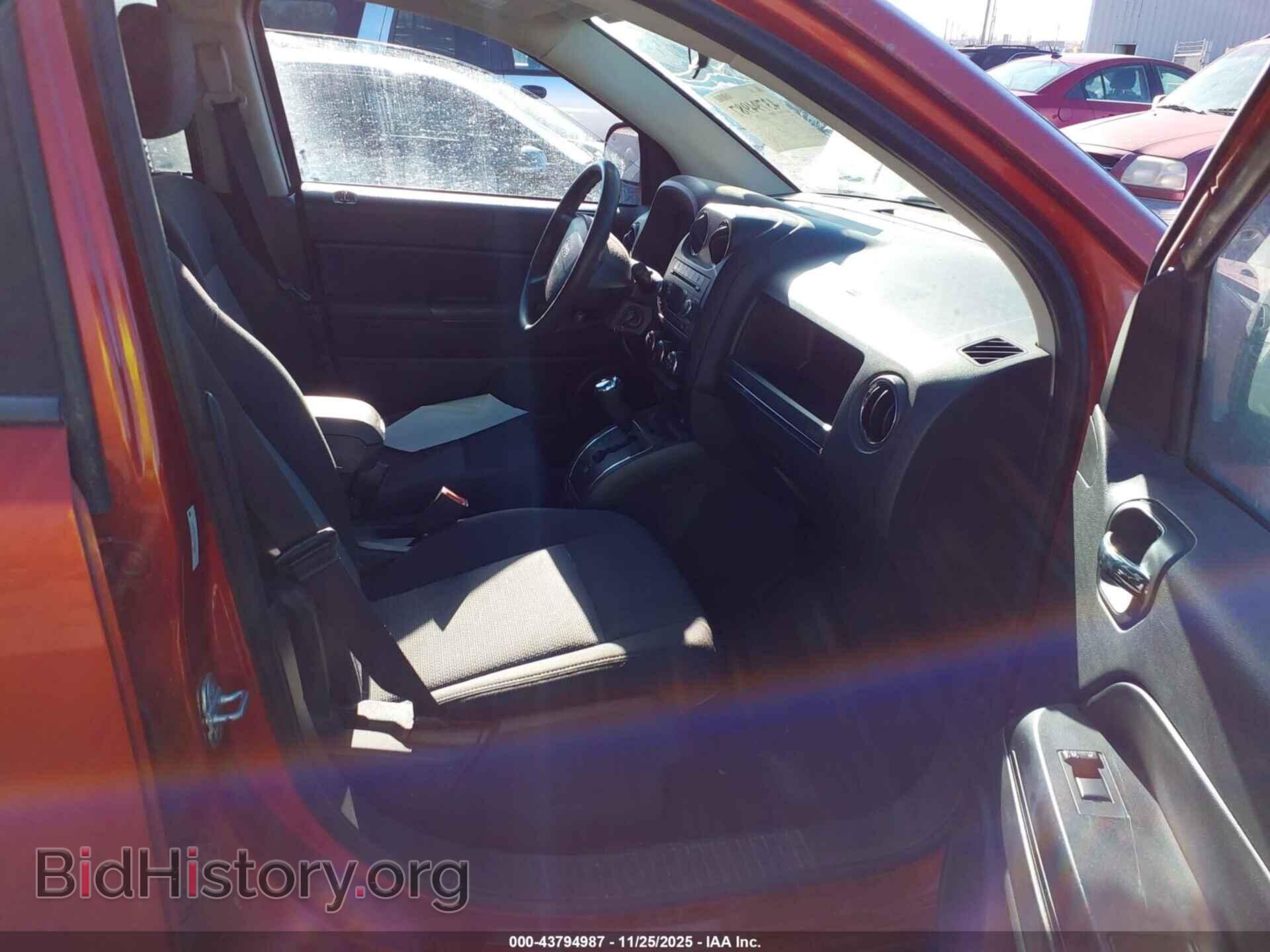 2010 JEEP COMPASS - VIN: 1J4NT4FB1AD580800 - Фото 5