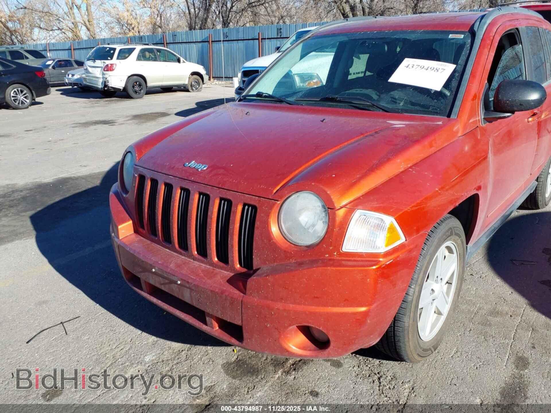 2010 JEEP COMPASS - VIN: 1J4NT4FB1AD580800 - Фото 6
