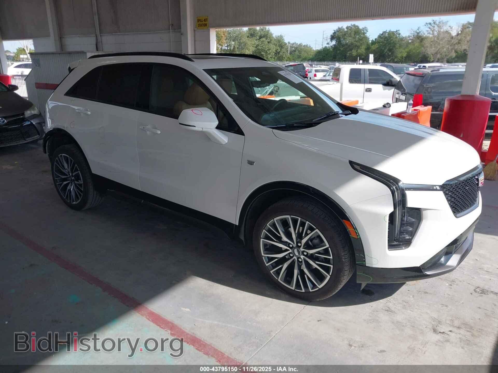 Фотография 1GYFZER48RF192453 - CADILLAC XT4 2024