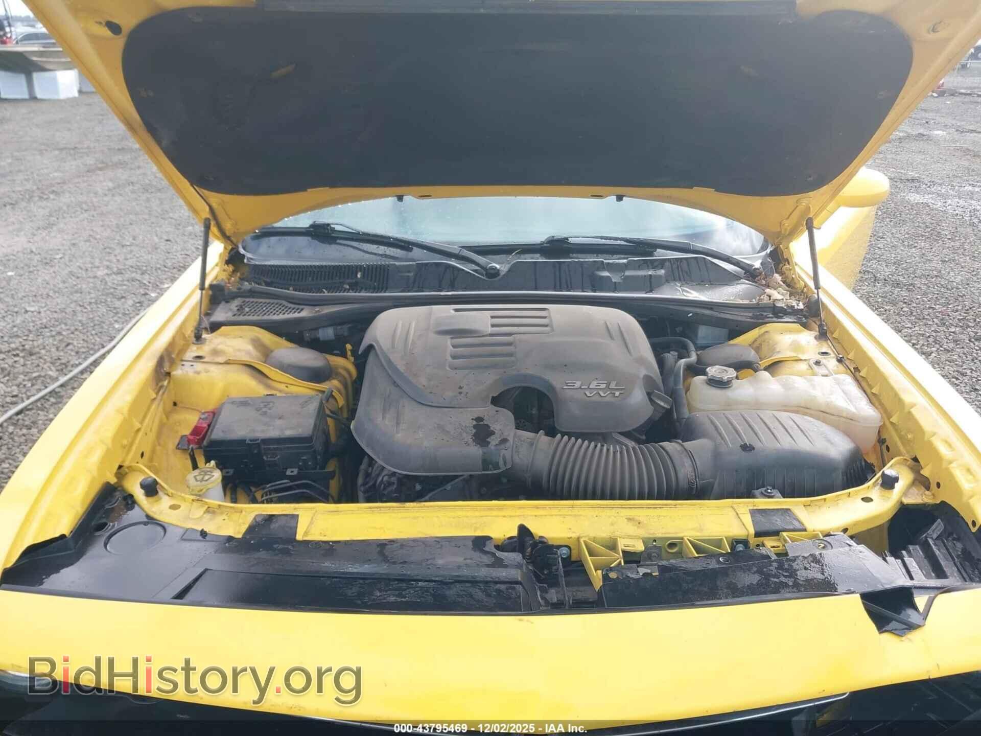 2017 DODGE CHALLENGER - VIN: 2C3CDZGG5HH601652 - Фото 10