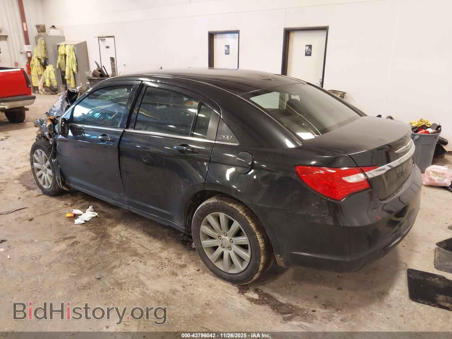 2011 CHRYSLER 200 - VIN: 1C3BC1FB2BN521116 - Фото 3
