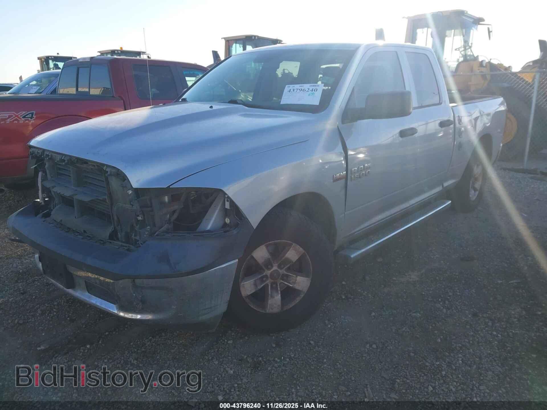 2018 RAM 1500 - VIN: 1C6RR6FT2JS229648 - Фото 2