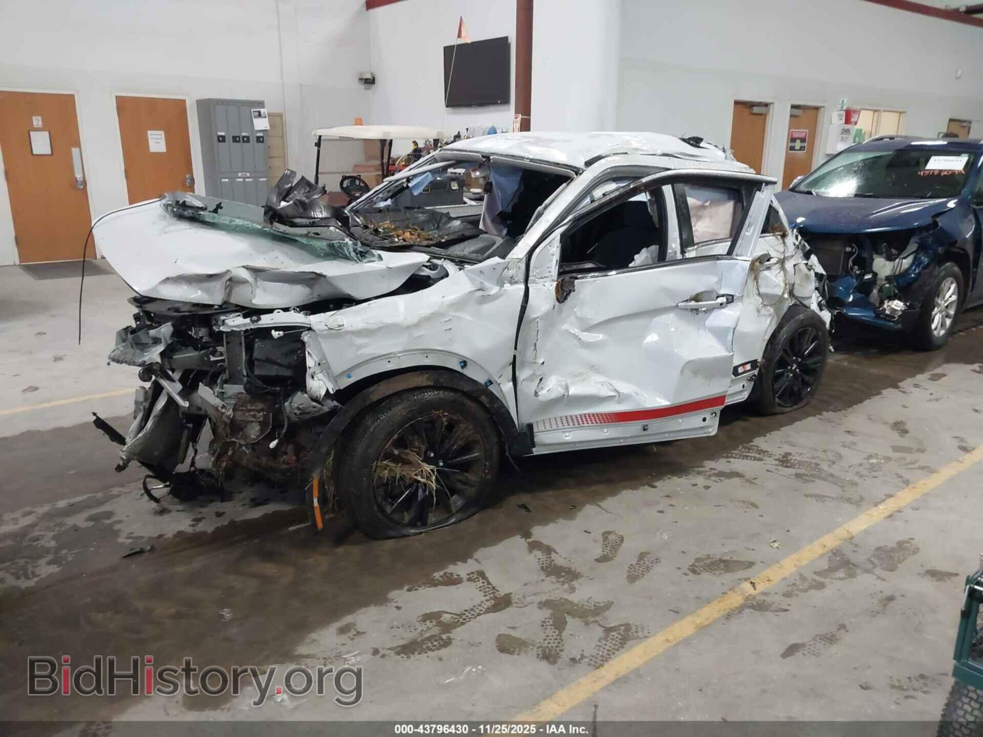 2024 MITSUBISHI ECLIPSE CROSS - VIN: JA4ATVAA0RZ049962 - Фото 2