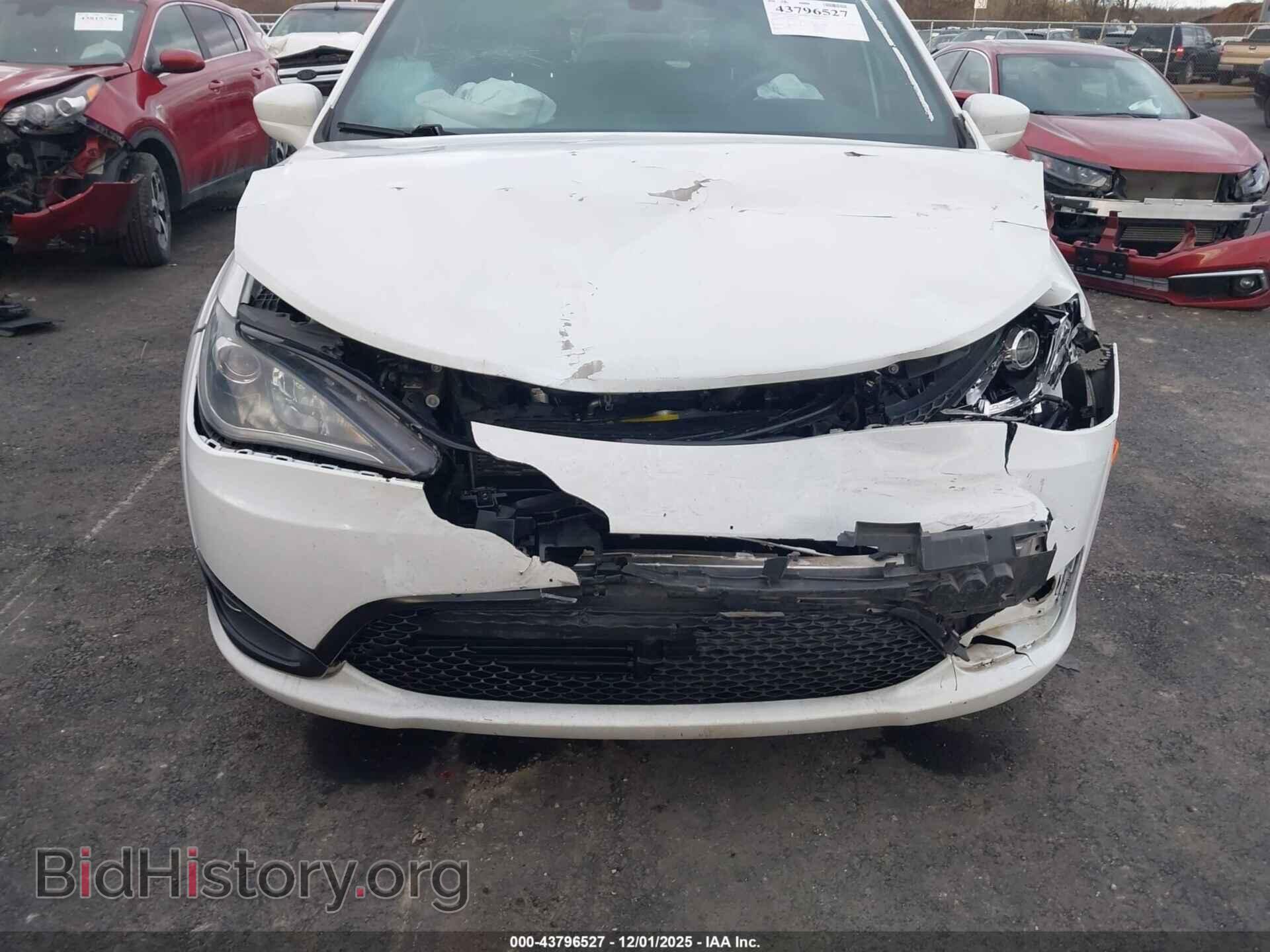 2018 CHRYSLER PACIFICA - VIN: 2C4RC1FG8JR263269 - Фото 6