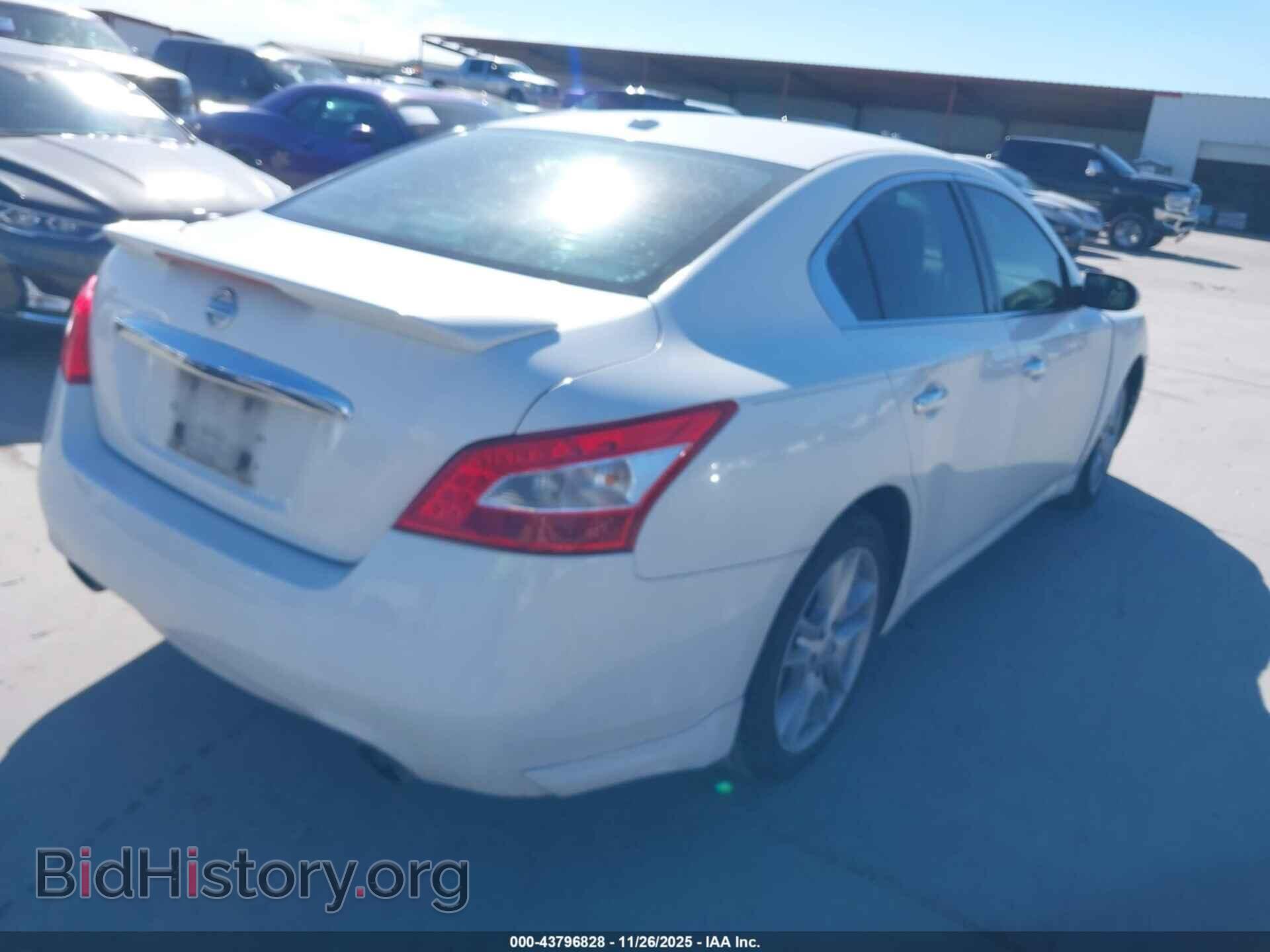 2011 NISSAN MAXIMA - VIN: 1N4AA5AP1BC812800 - Фото 4