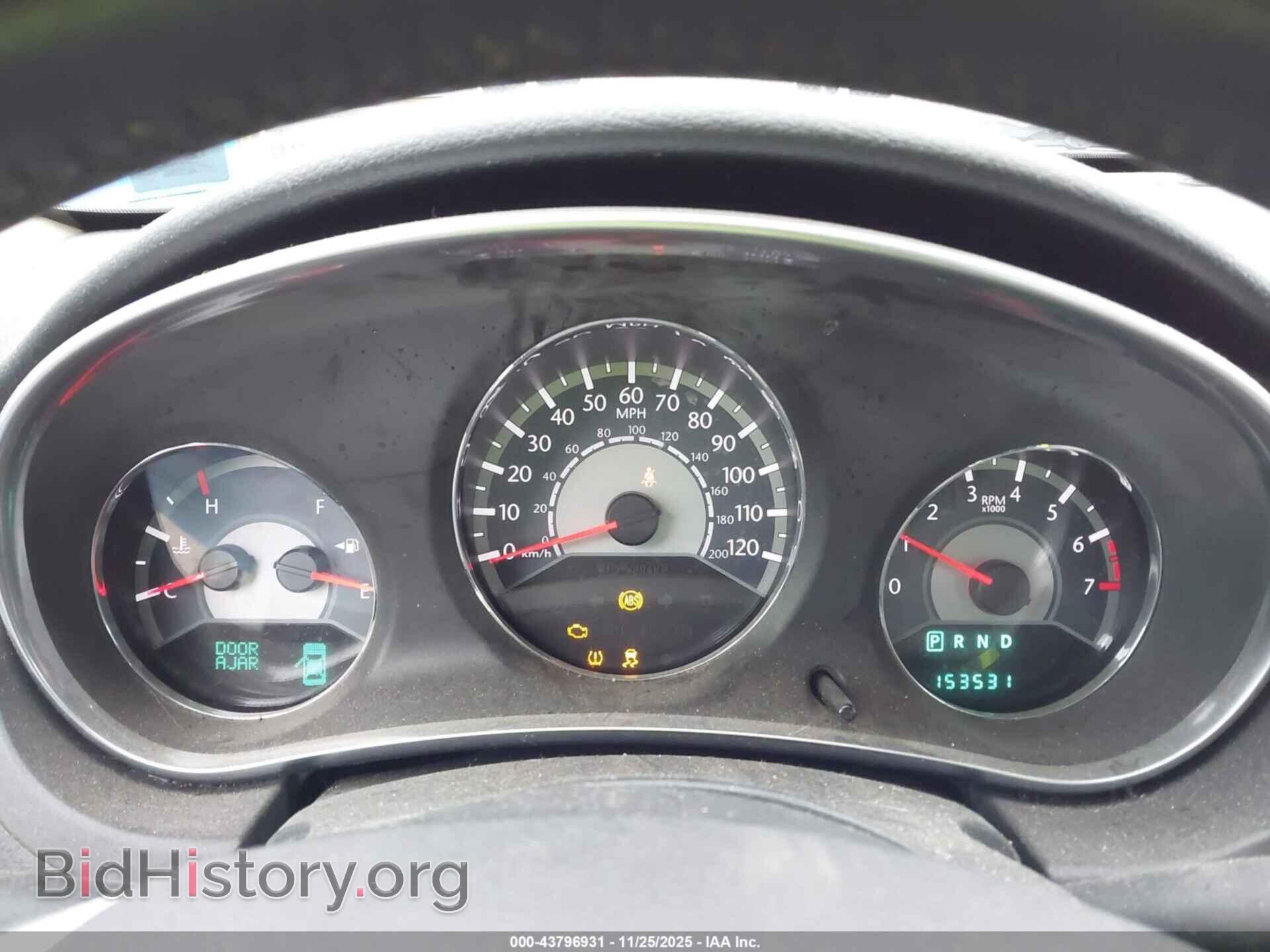2012 CHRYSLER 200 - VIN: 1C3CCBCB7CN140801 - Photo 7