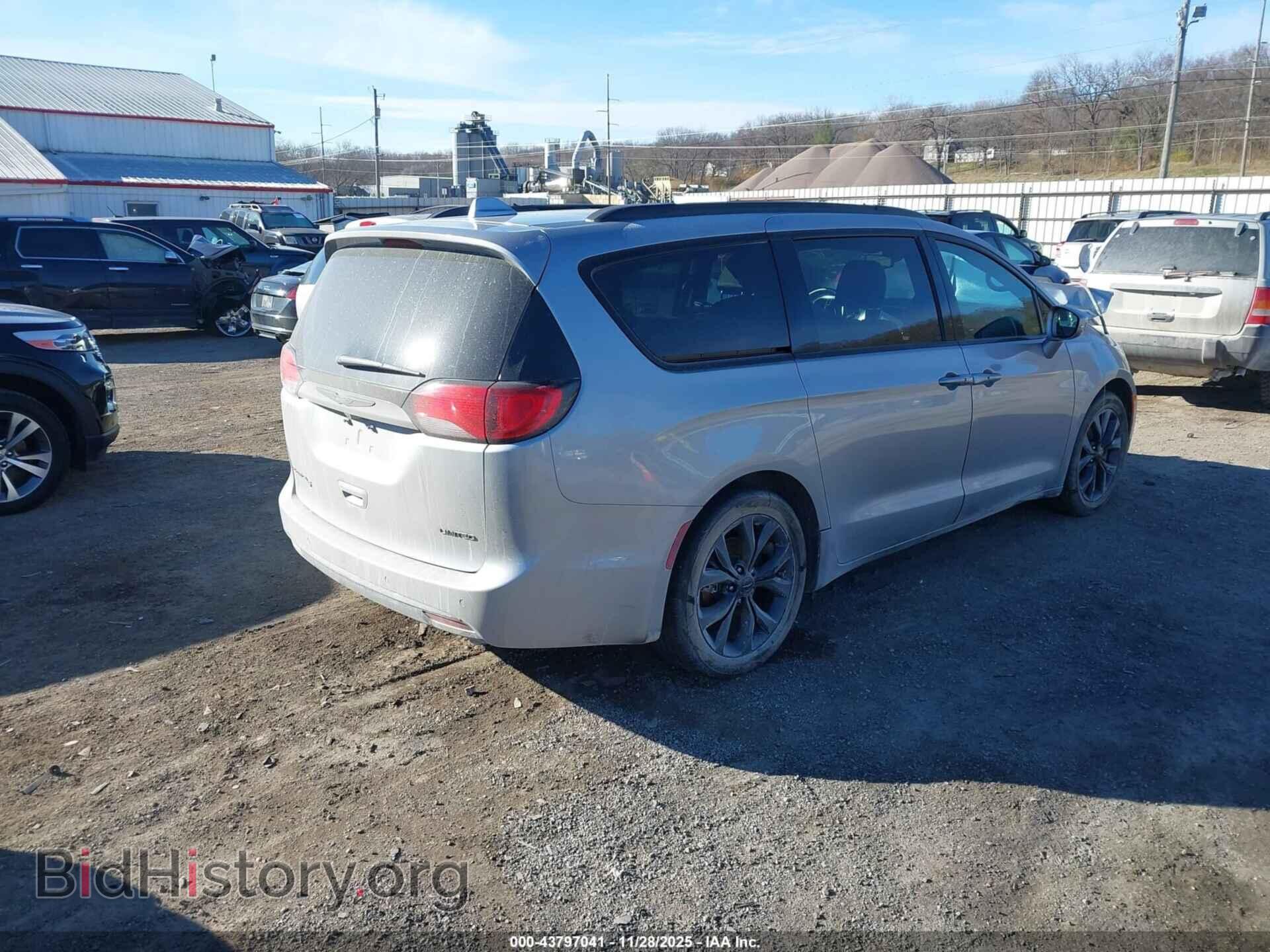 2020 CHRYSLER PACIFICA - VIN: 2C4RC1GG2LR109058 - Photo 4
