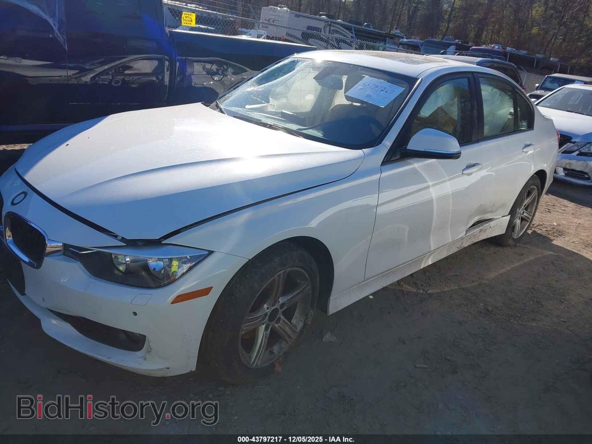 2013 BMW 328I - VIN: WBA3B3C58DF532497 - Фото 2