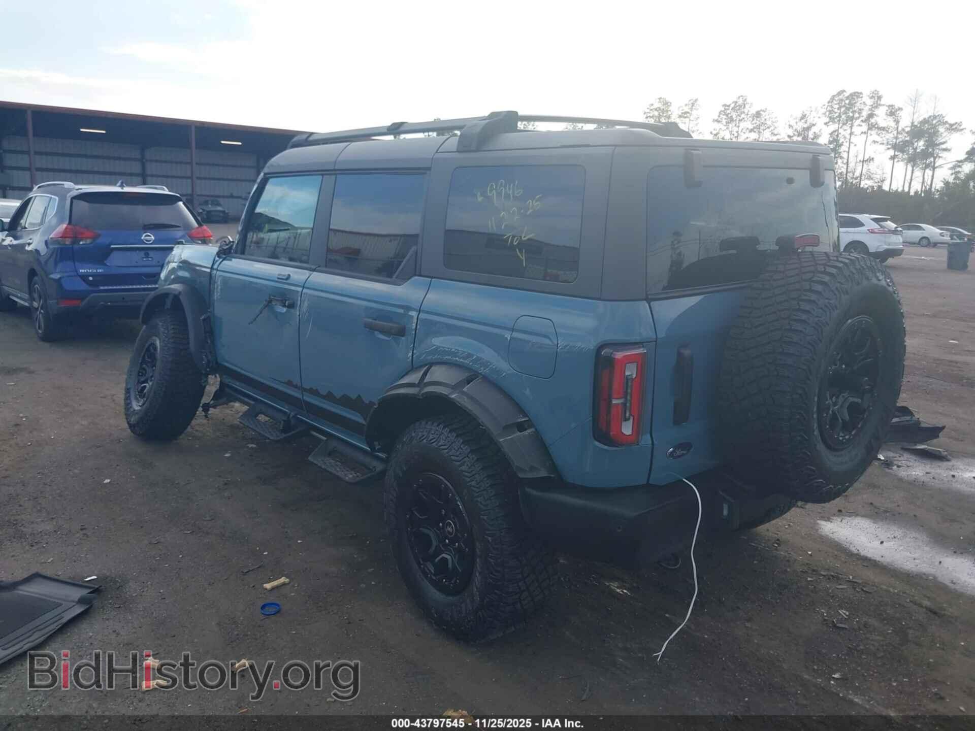 2023 FORD BRONCO - VIN: 1FMEE5DP5PLB74548 - Фото 3