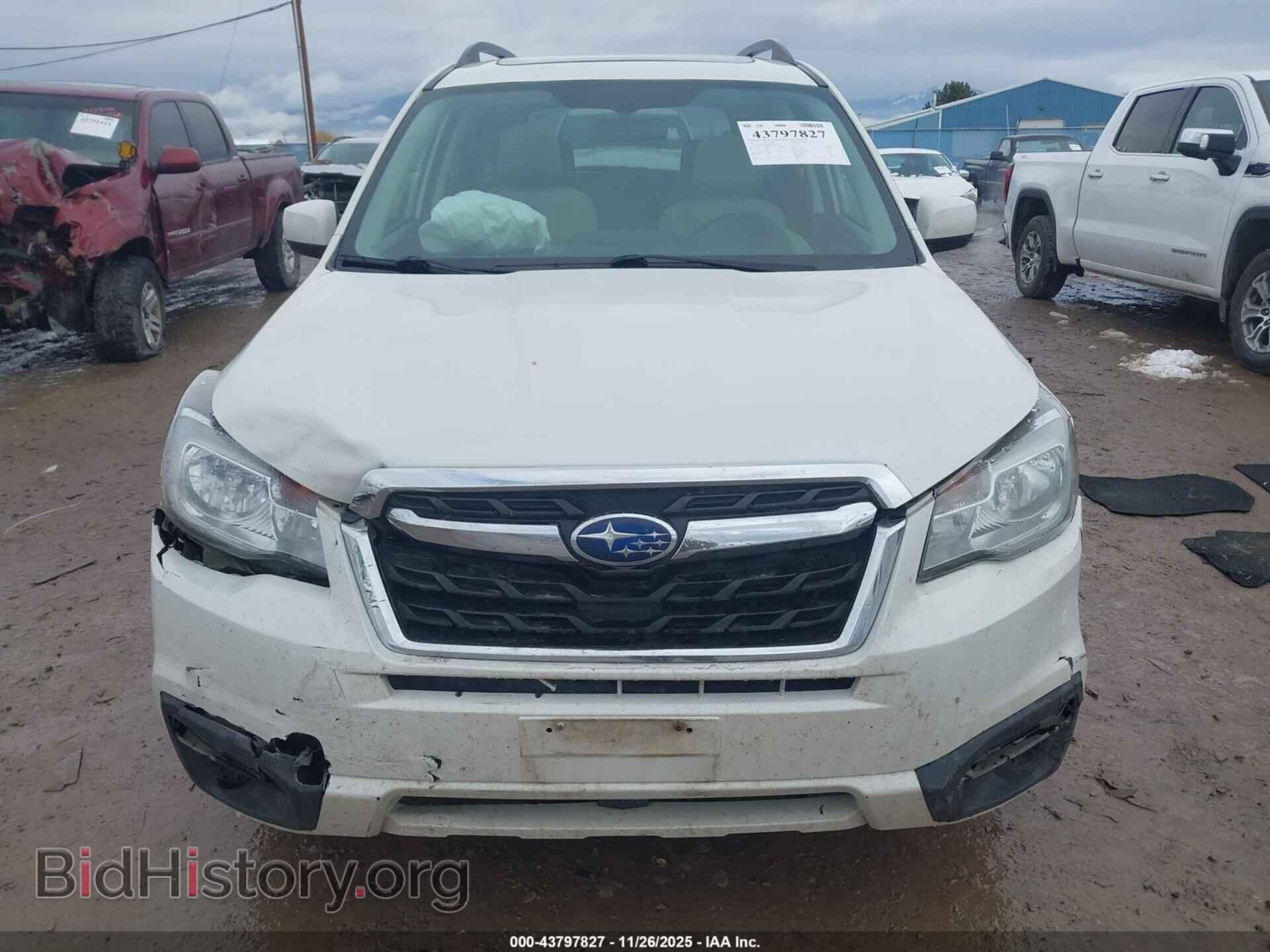 2017 SUBARU FORESTER - VIN: JF2SJAEC8HH803684 - Фото 12