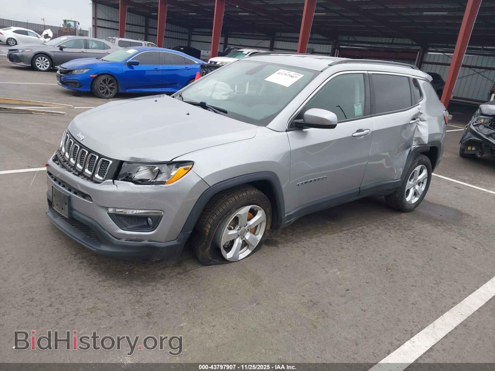 2019 JEEP COMPASS - VIN: 3C4NJDBB3KT723470 - Фото 2