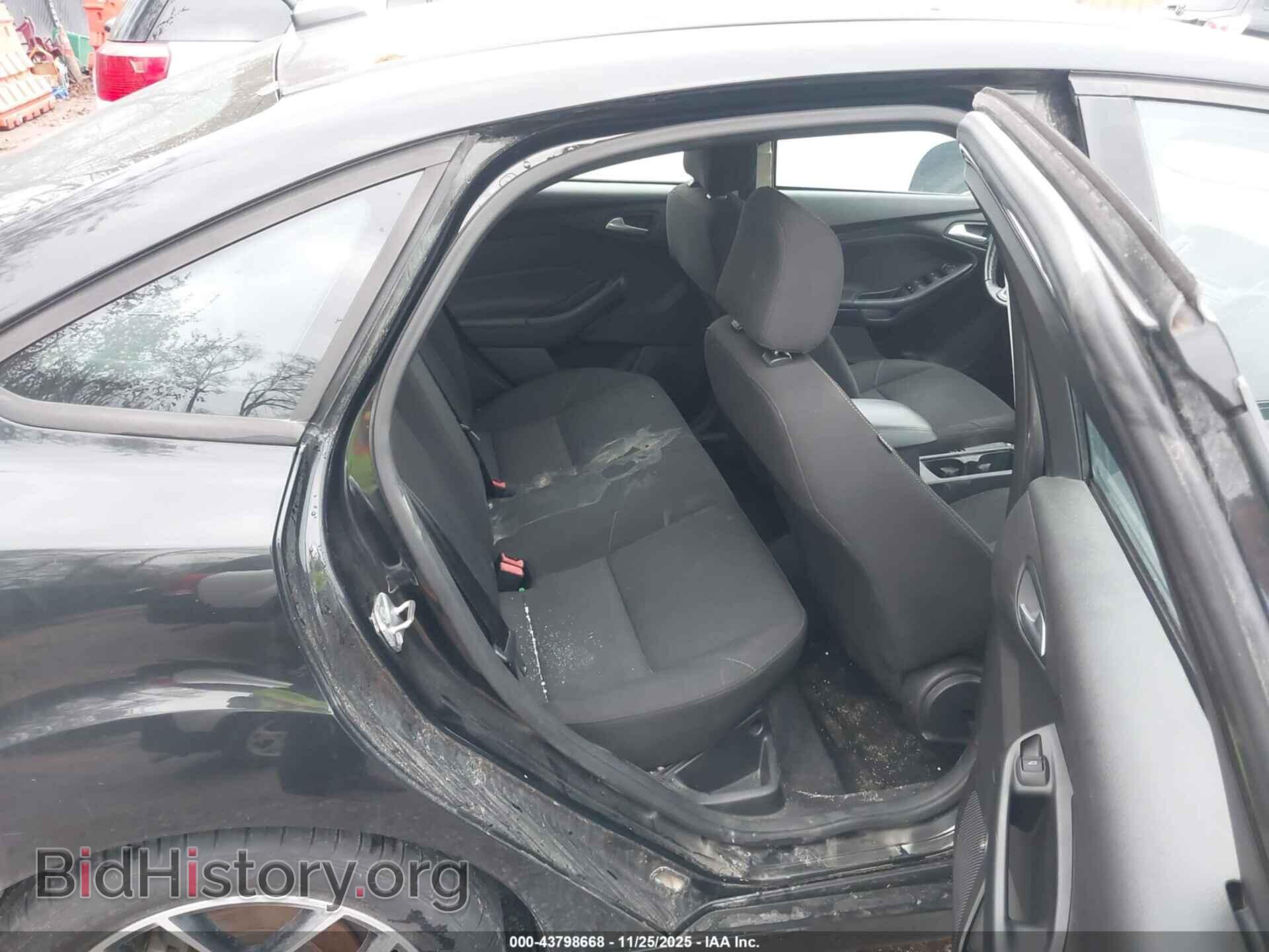 2015 FORD FOCUS - VIN: 1FADP3F22FL385209 - Фото 8