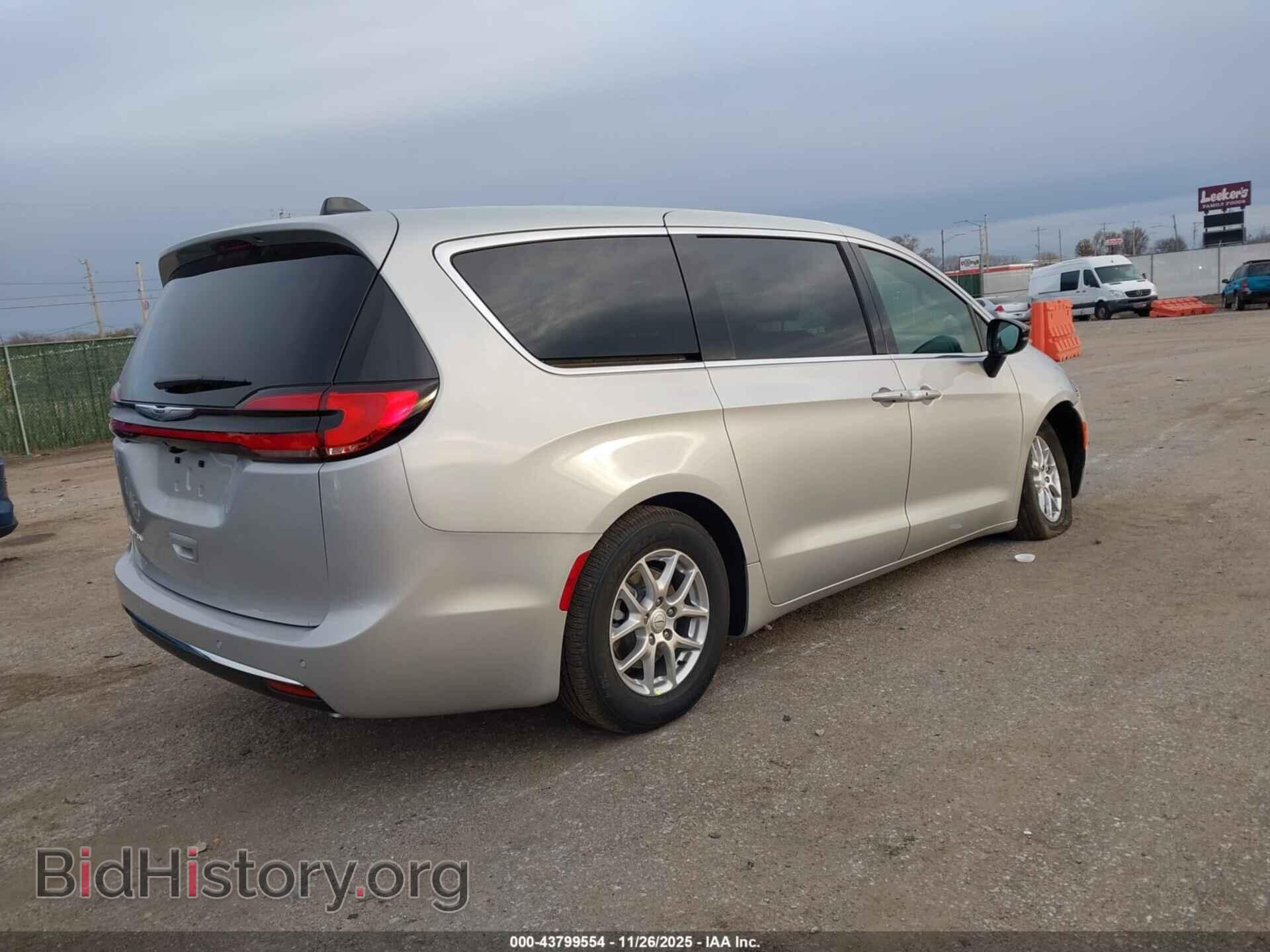 2026 CHRYSLER PACIFICA - VIN: 2C4RC1BG3TR192779 - Фото 4
