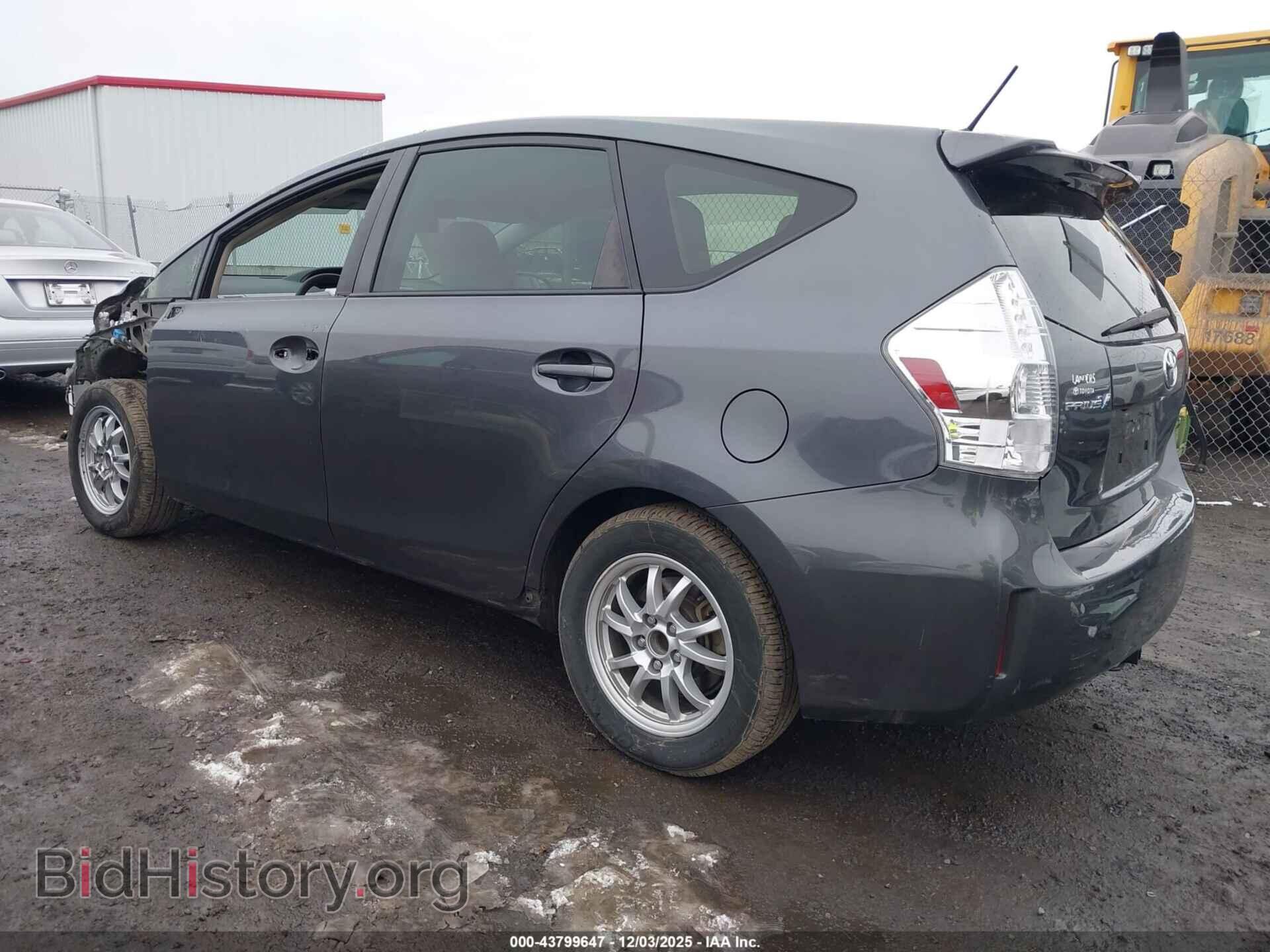 2012 TOYOTA PRIUS V - VIN: JTDZN3EU2C3119340 - Фото 3