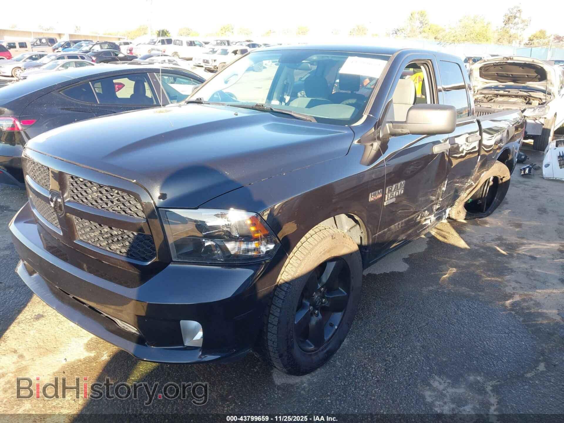 2019 RAM 1500 CLASSIC - VIN: 1C6RR6FT1KS552347 - Фото 2