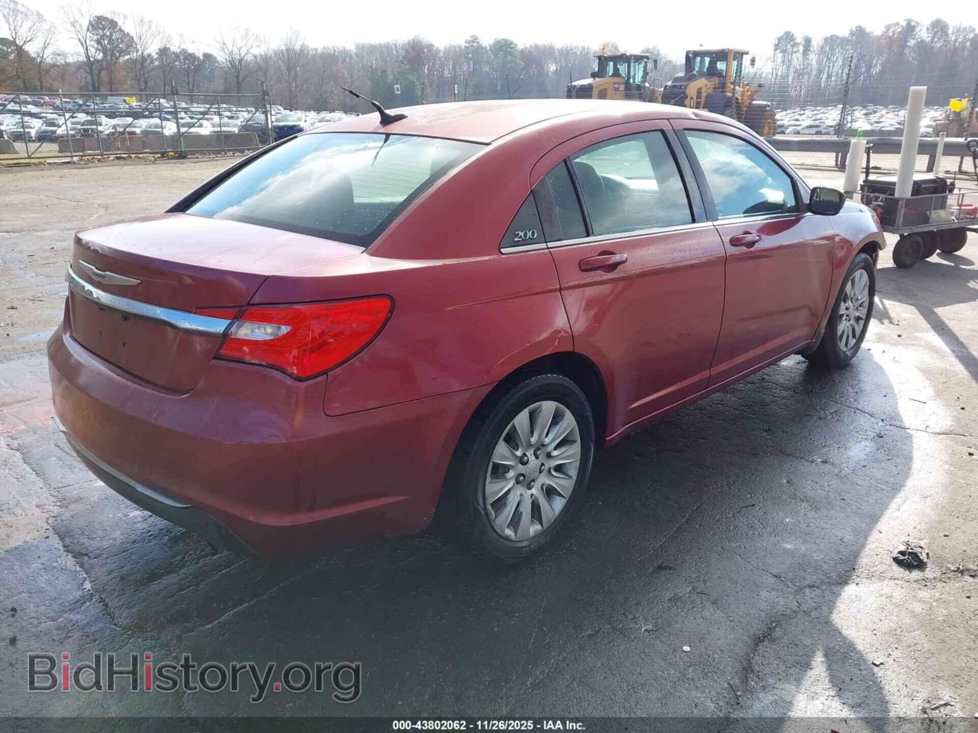 2014 CHRYSLER 200 - VIN: 1C3CCBAB3EN142647 - Фото 4