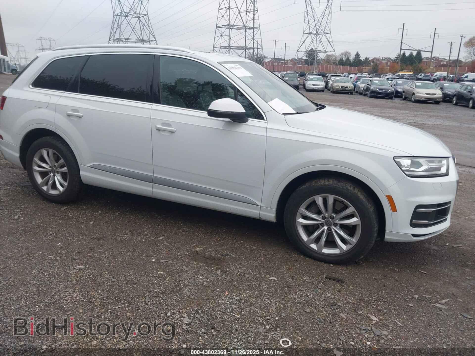 Фотография WA1LHAF70JD042012 - AUDI Q7 2018