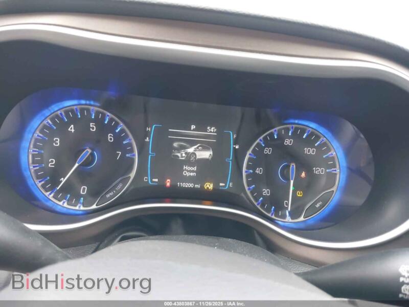 2017 Chrysler PACIFICA (VIN 2C4RC1BG8HR757017) — фото 7 из 17