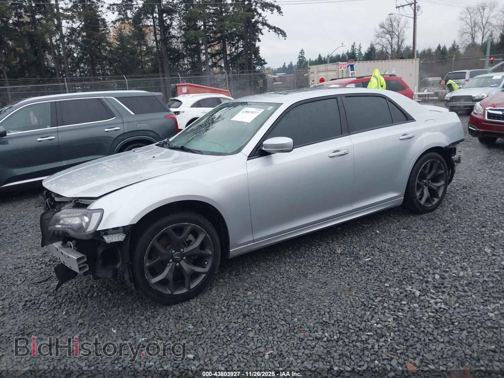 2021 CHRYSLER 300 - VIN: 2C3CCABT5MH554772 - Фото 2