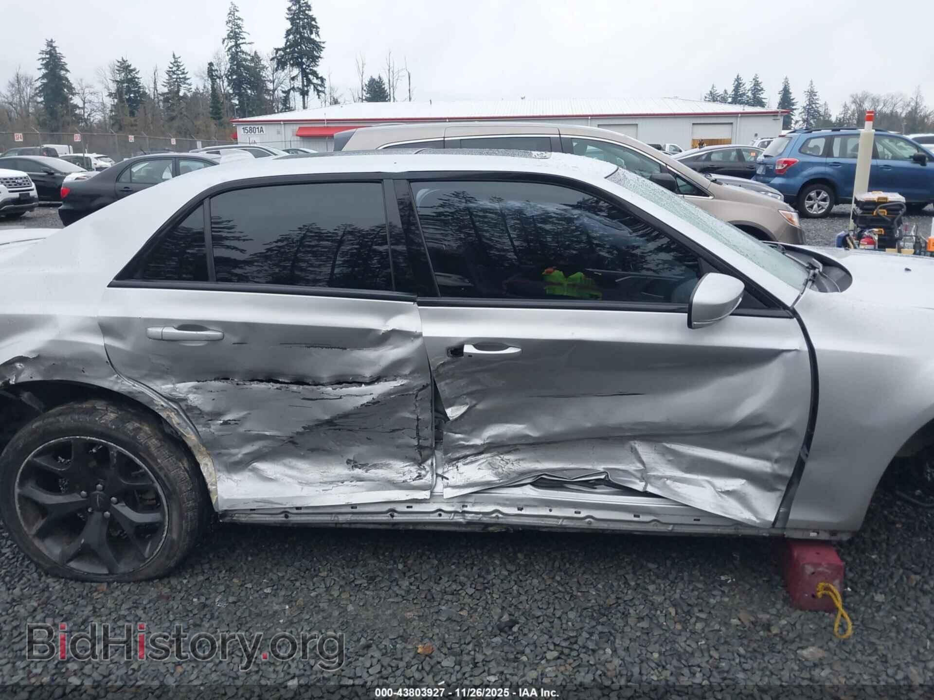 2021 CHRYSLER 300 - VIN: 2C3CCABT5MH554772 - Фото 14