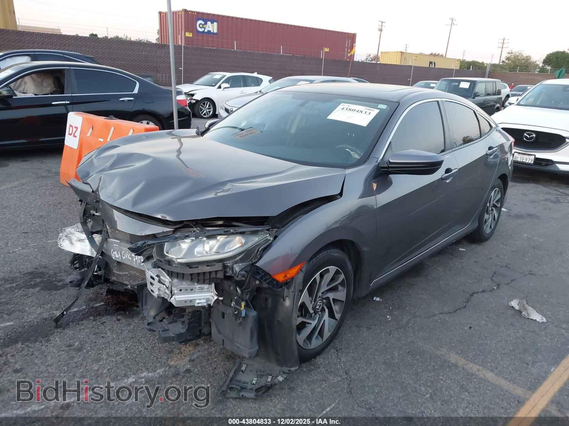 2018 HONDA CIVIC - VIN: 2HGFC2F71JH551439 - Фото 2