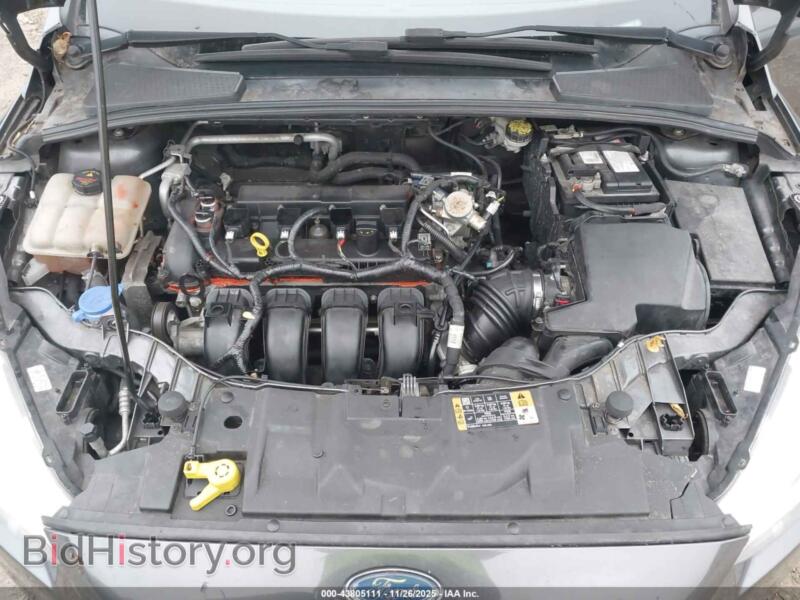 2016 Ford FOCUS (VIN 1FADP3F26GL394125) — photo 10 of 11