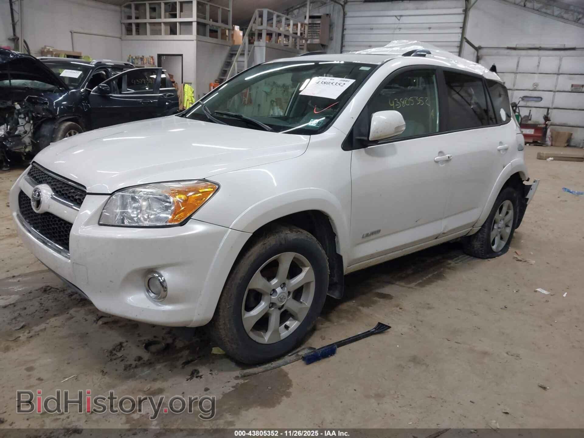 2011 TOYOTA RAV4 - VIN: 2T3DF4DV4BW155162 - Фото 2