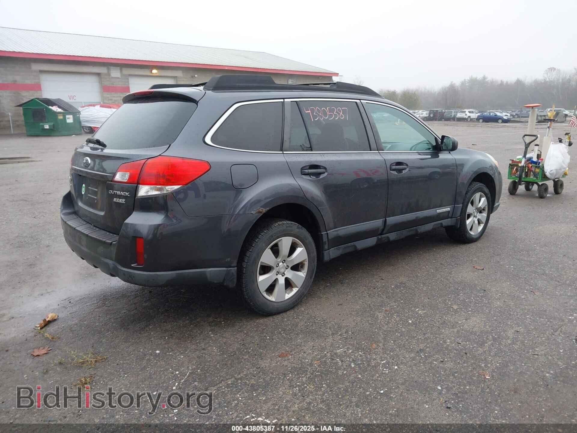 2011 SUBARU OUTBACK - VIN: 4S4BRBGC9B3400324 - Фото 4
