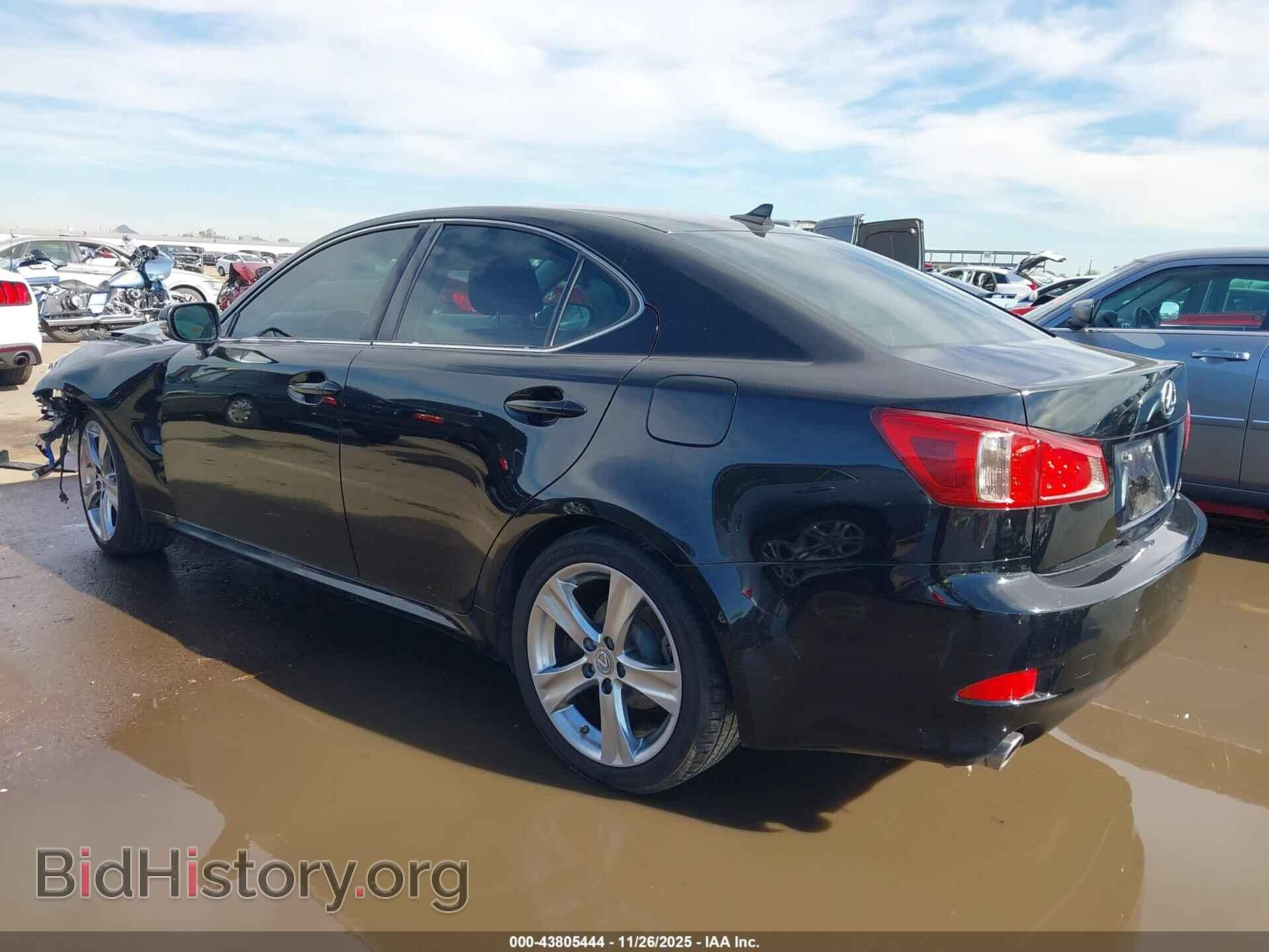 2012 LEXUS IS 250 - VIN: JTHBF5C29C5183292 - Photo 3