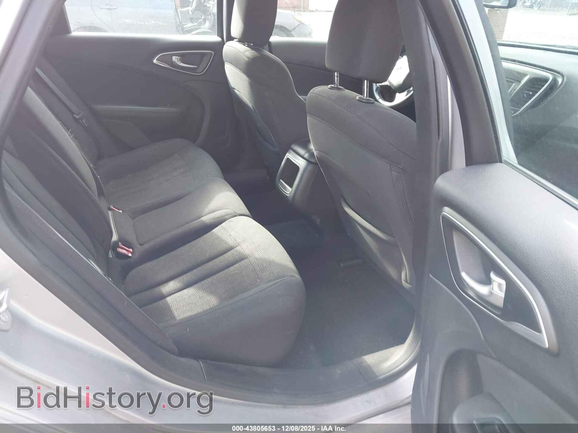2015 CHRYSLER 200 - VIN: 1C3CCCAB8FN720622 - Фото 8