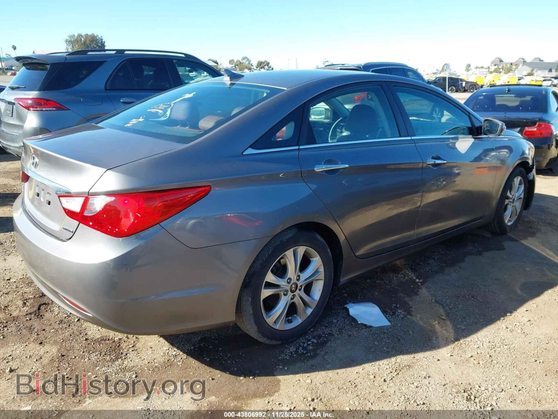 2011 HYUNDAI SONATA - VIN: 5NPEC4AC2BH199412 - Фото 4