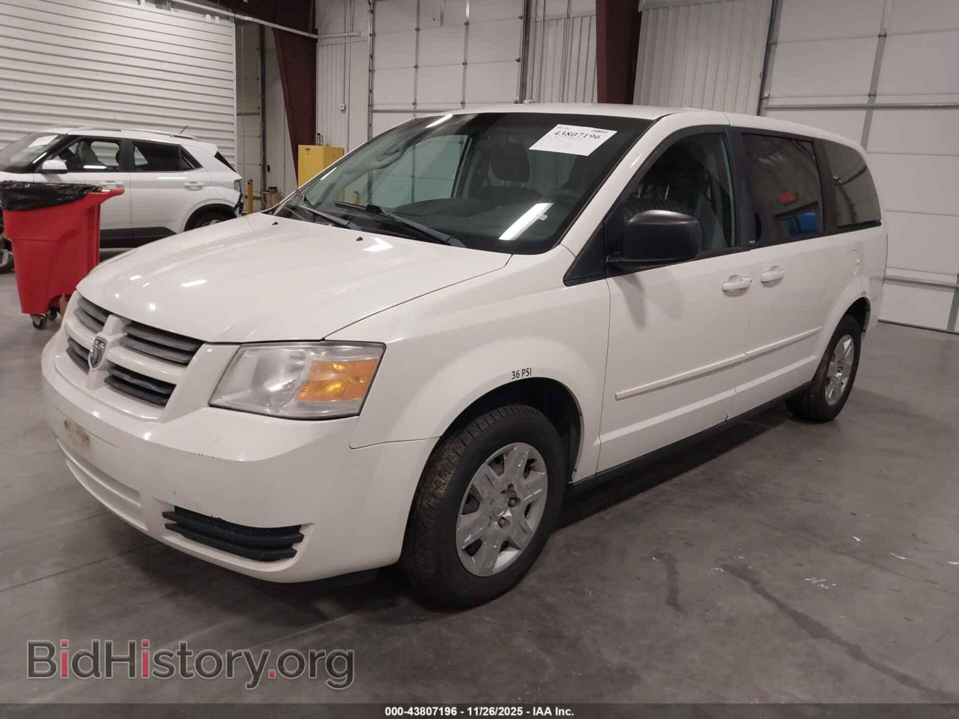 2010 DODGE GRAND CARAVAN - VIN: 2D4RN4DE5AR184979 - Фото 2