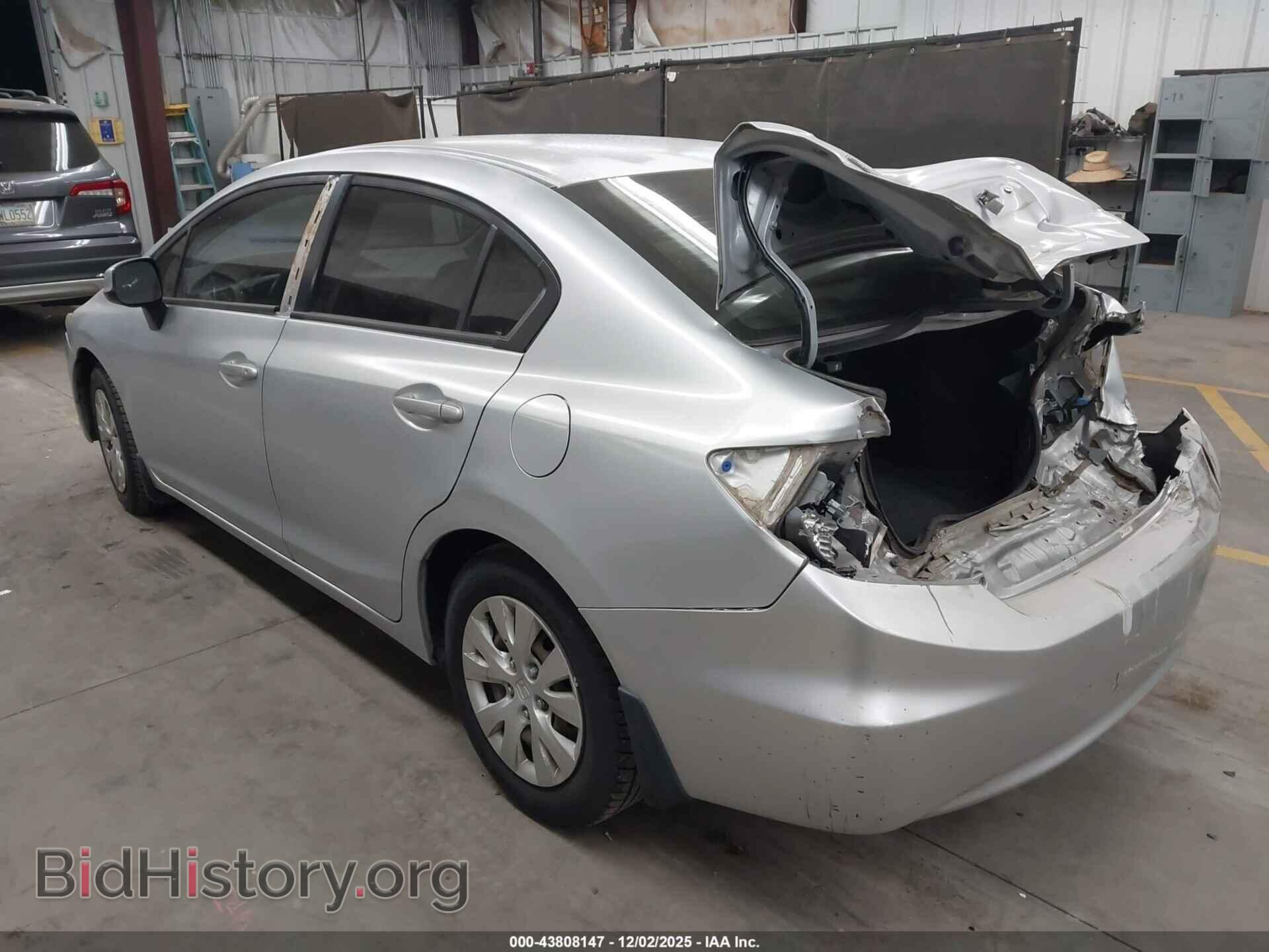 2012 HONDA CIVIC - VIN: 2HGFB2F56CH580911 - Фото 3