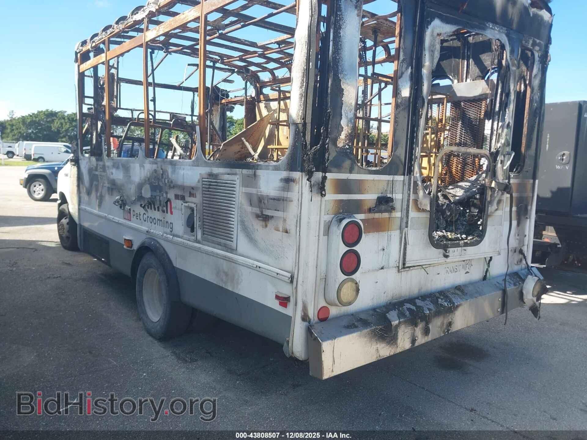 2010 FORD E-450 CUTAWAY - VIN: 1FDFE4FP6ADA05913 - Фото 3