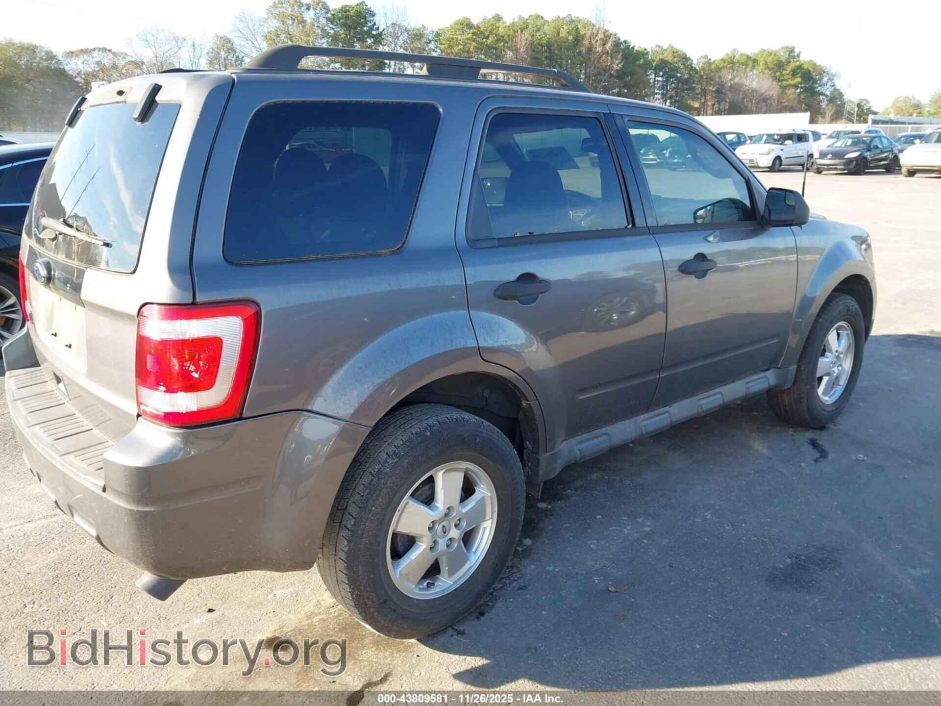 2011 FORD ESCAPE - VIN: 1FMCU0D78BKC03326 - Фото 4