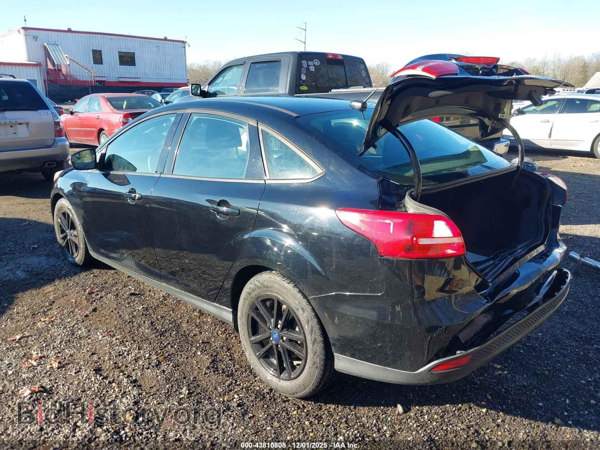 2017 FORD FOCUS - VIN: 1FADP3F27HL316406 - Фото 3