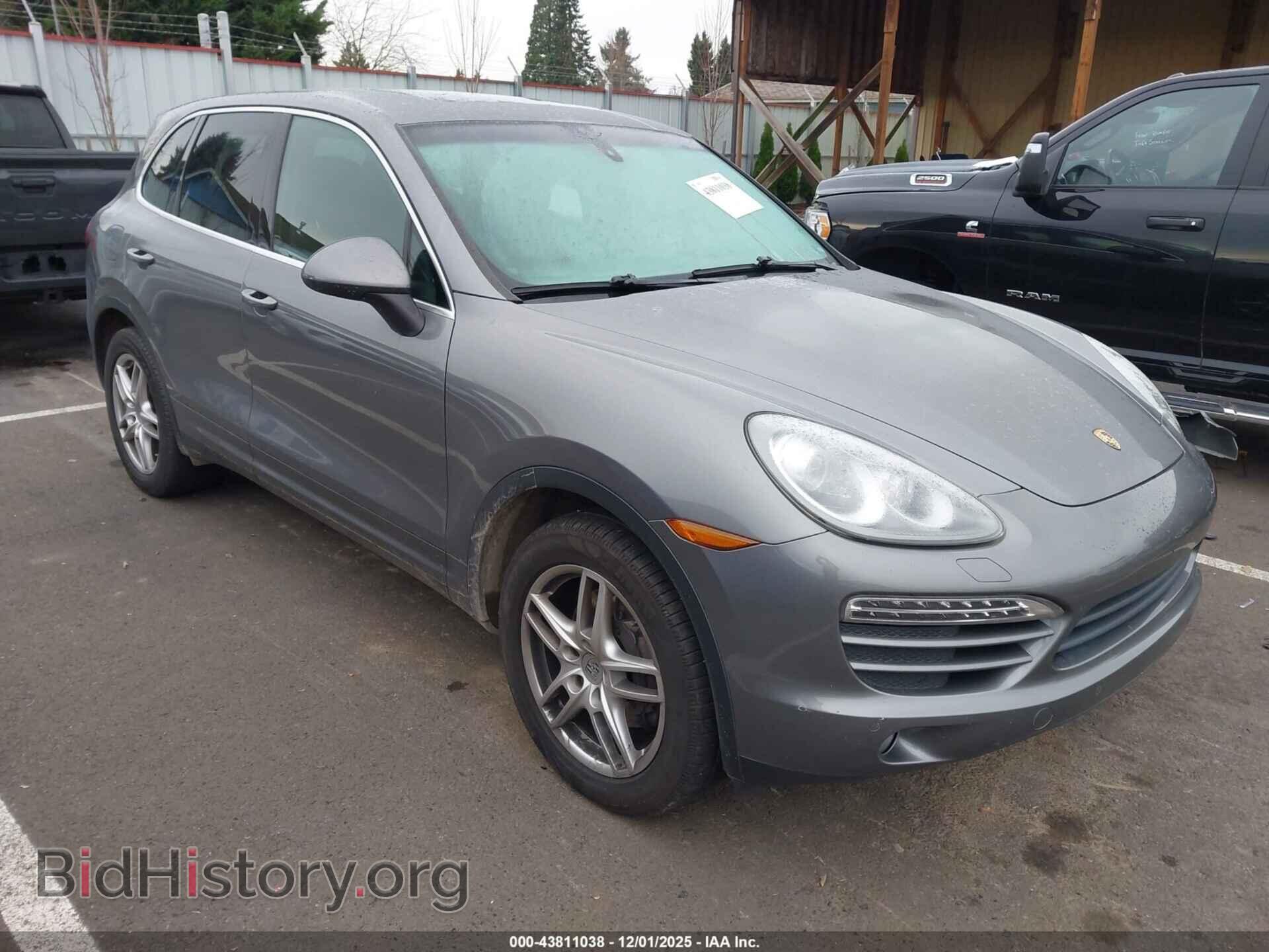 Photo WP1AA2A21CLA02886 - PORSCHE CAYENNE 2012