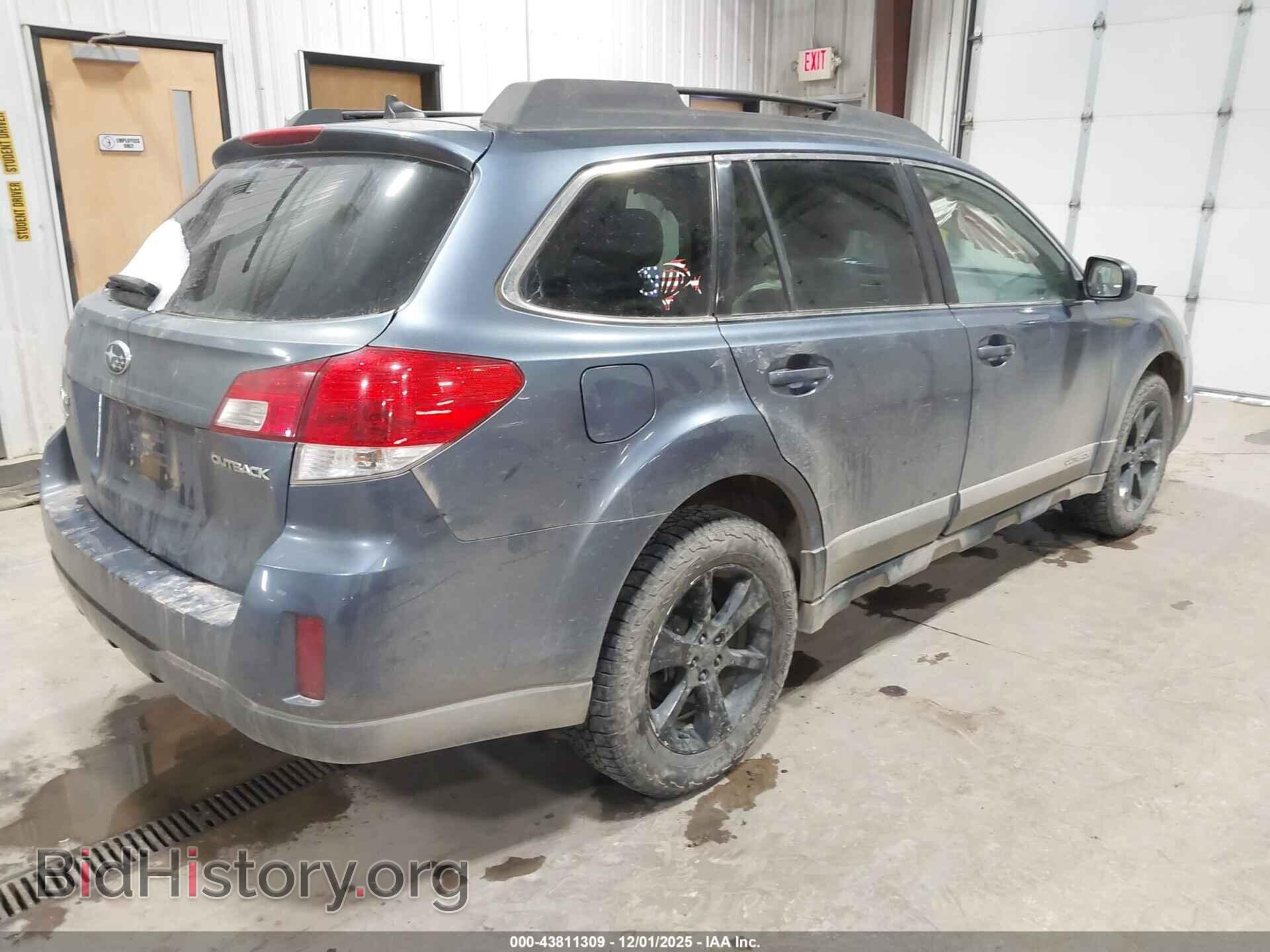 2014 SUBARU OUTBACK - VIN: 4S4BRCCC8E3301204 - Фото 4