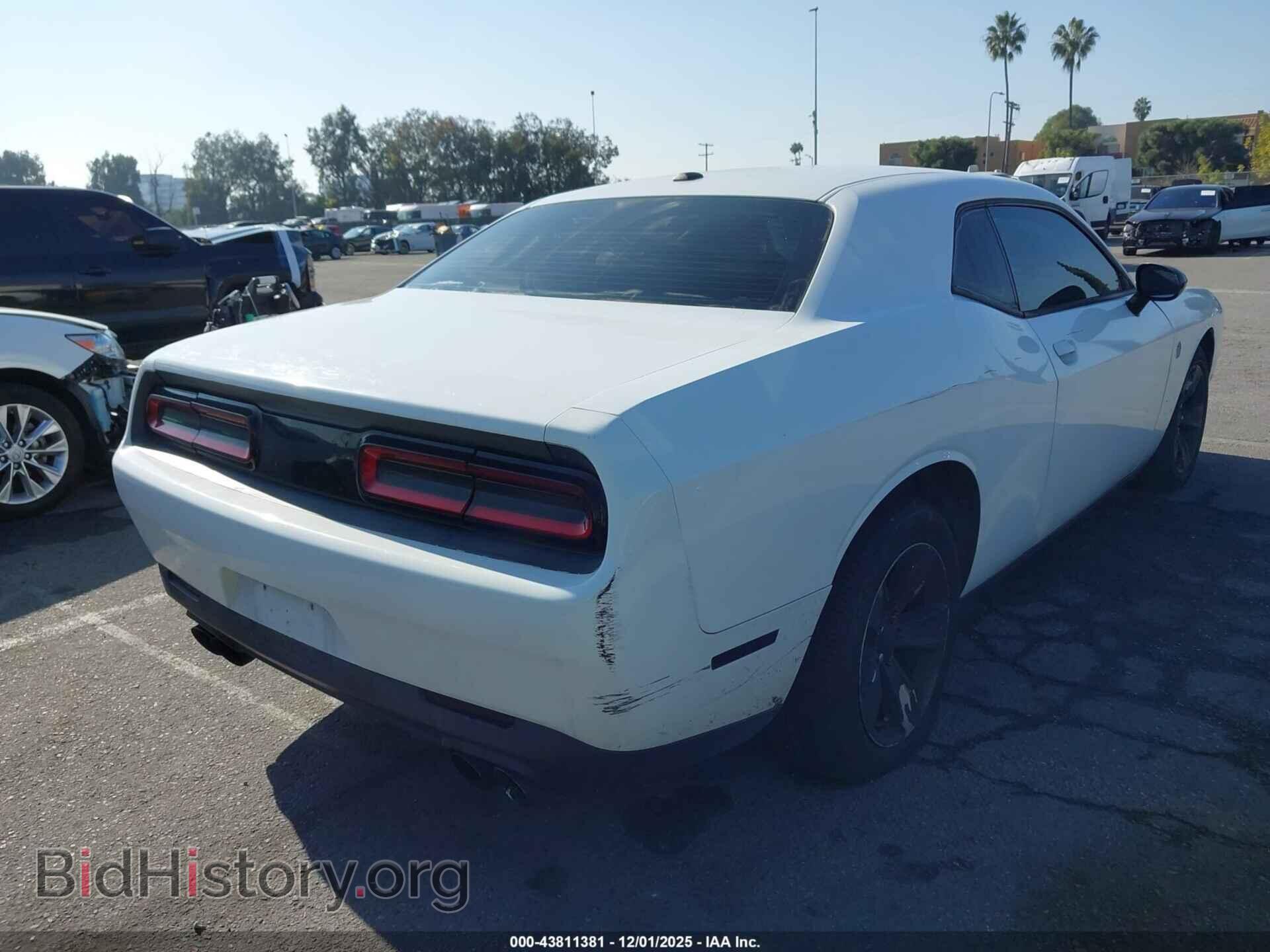 2016 DODGE CHALLENGER - VIN: 2C3CDZAG5GH209746 - Photo 4