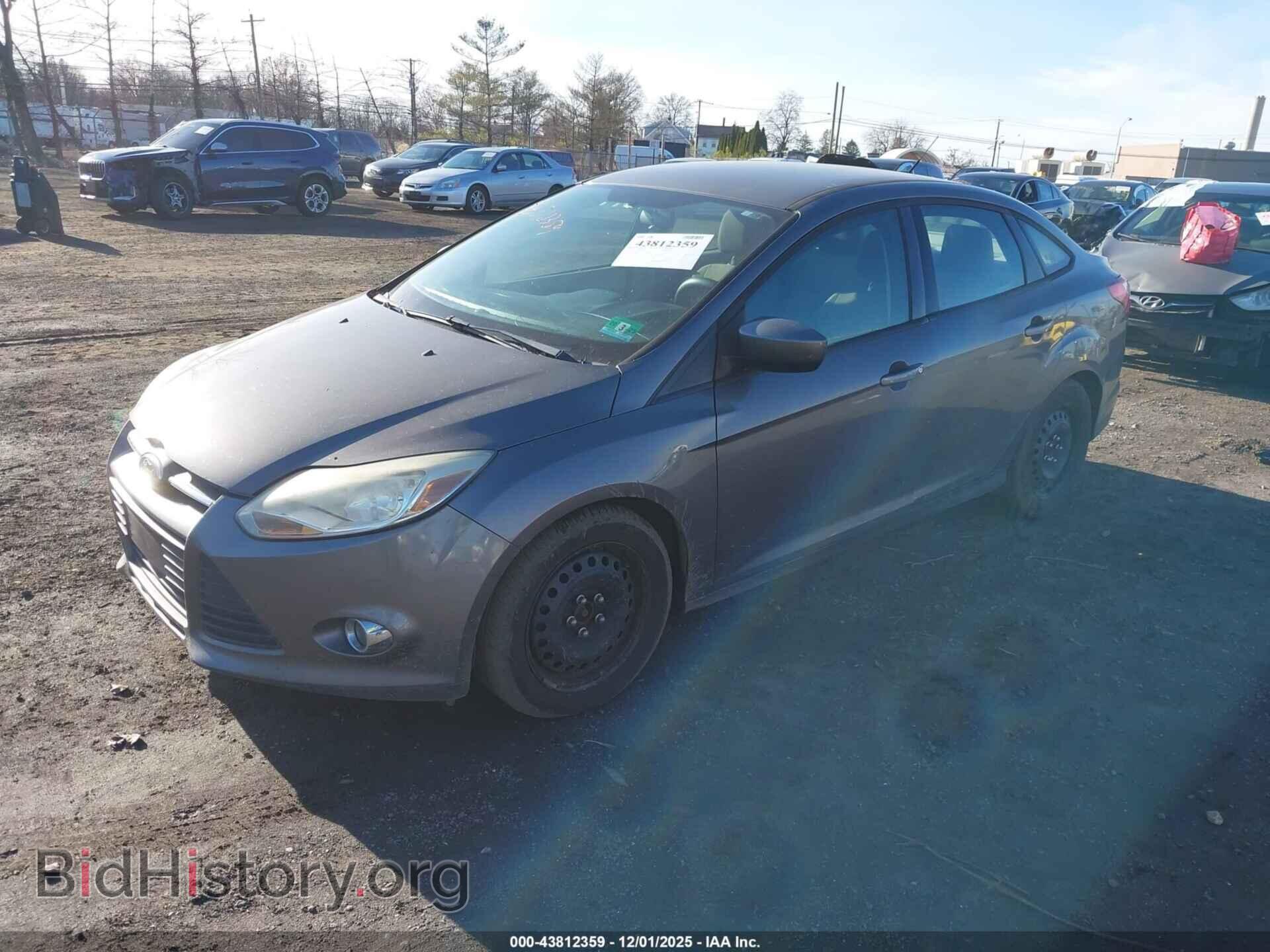 2012 FORD FOCUS - VIN: 1FAHP3F27CL240857 - Photo 2