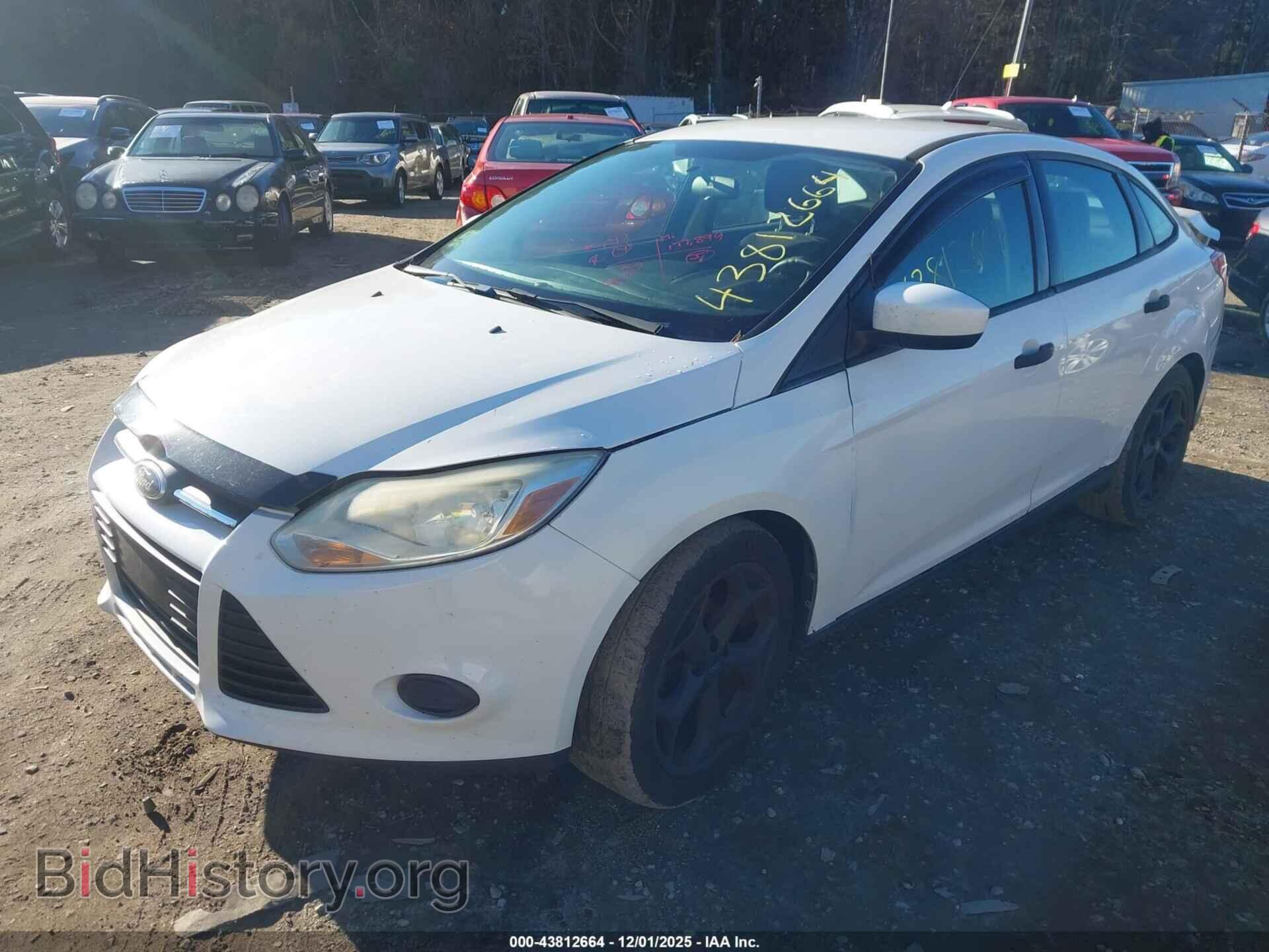 2014 FORD FOCUS - VIN: 1FADP3E24EL141321 - Фото 2