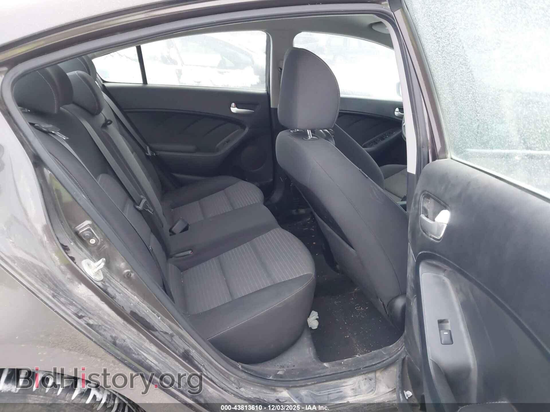 2017 KIA FORTE - VIN: 3KPFL4A79HE006869 - Фото 8