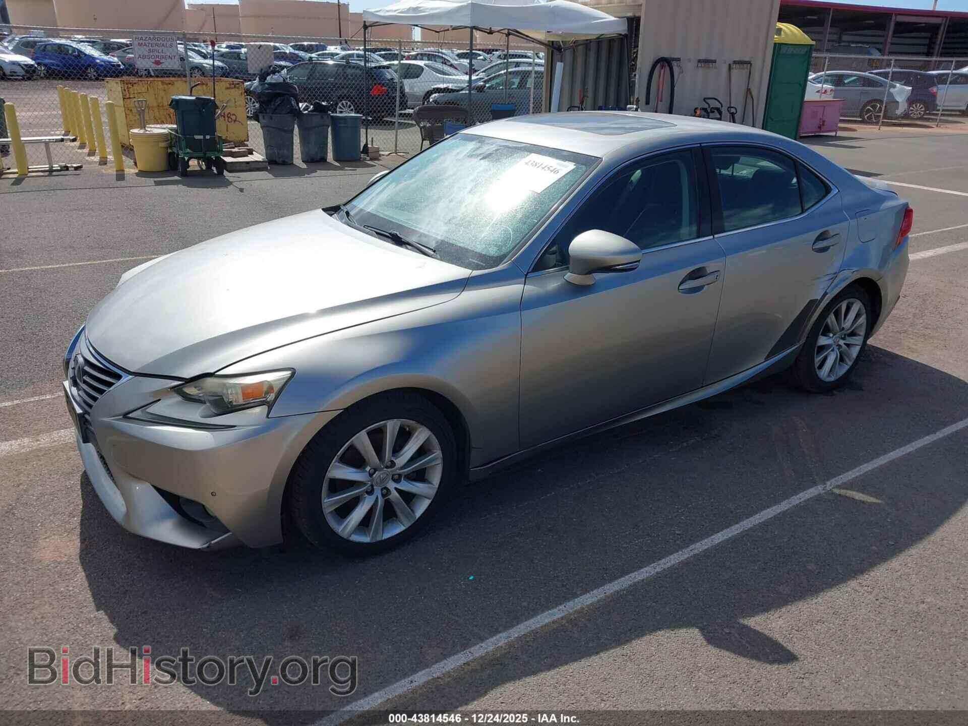 2014 LEXUS IS 250 - VIN: JTHBF1D23E5034404 - Photo 2
