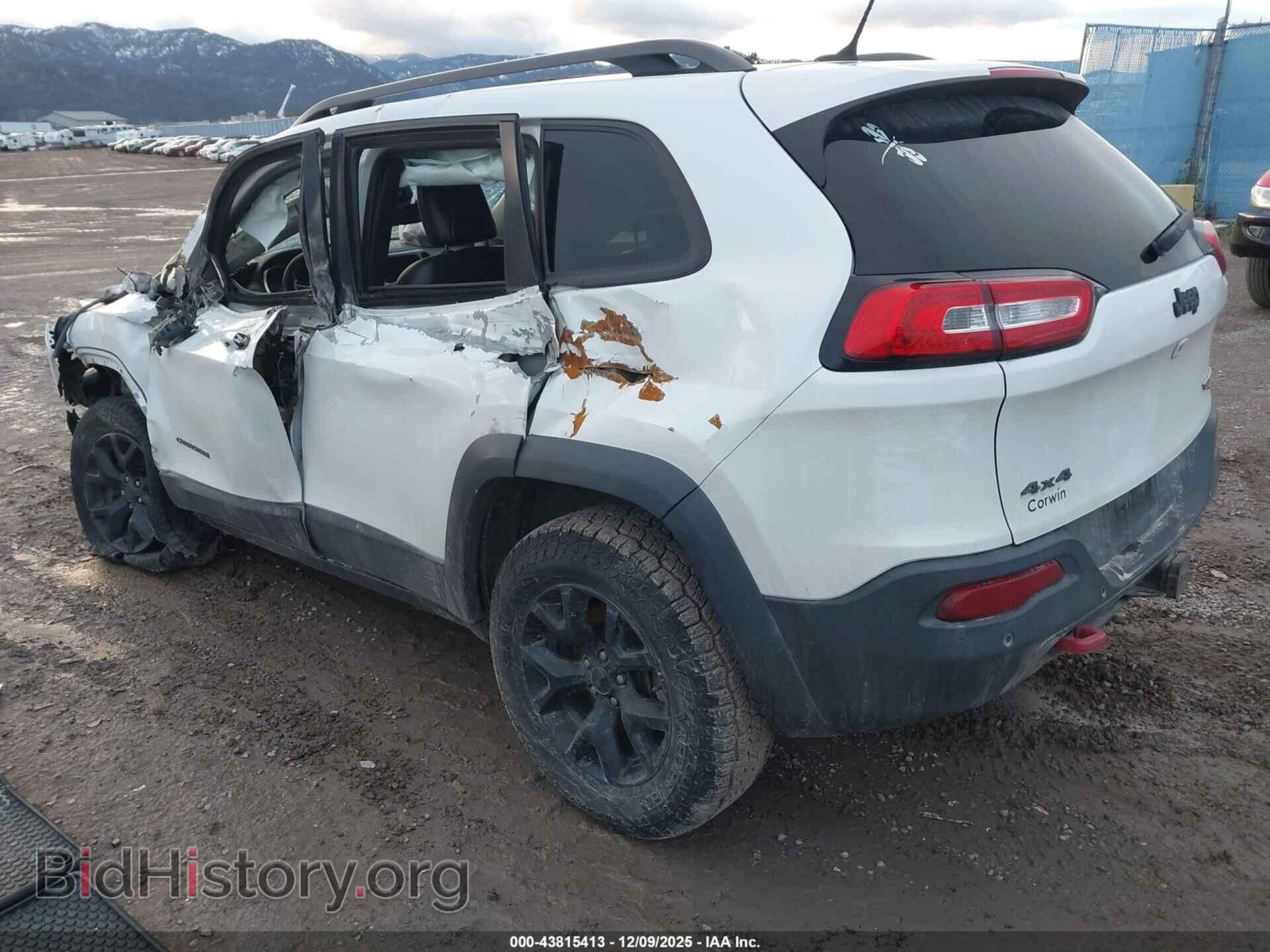 2015 JEEP CHEROKEE - VIN: 1C4PJMBS1FW653105 - Фото 3