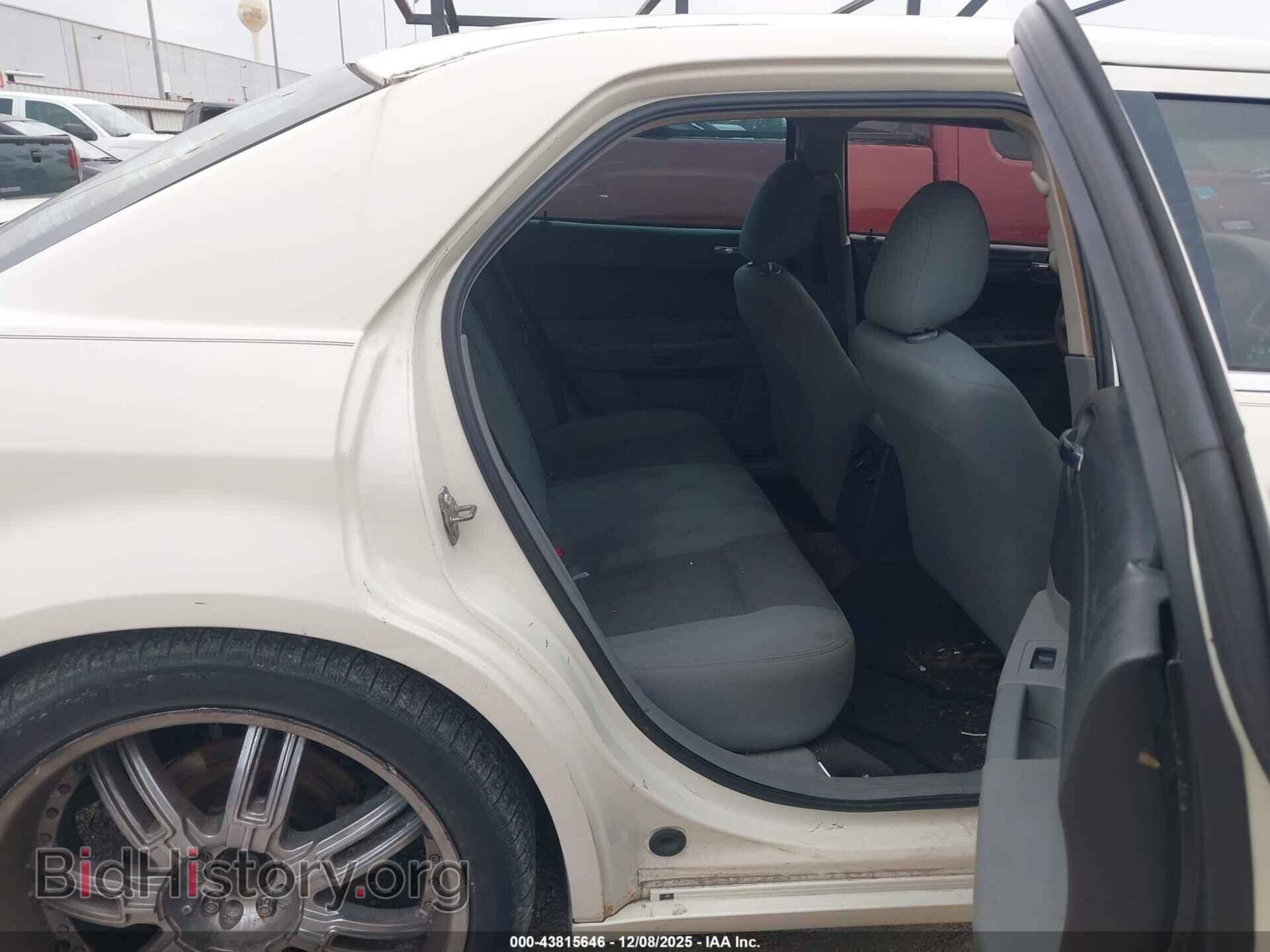 2005 CHRYSLER 300 - VIN: 2C3JA53G45H693444 - Фото 8