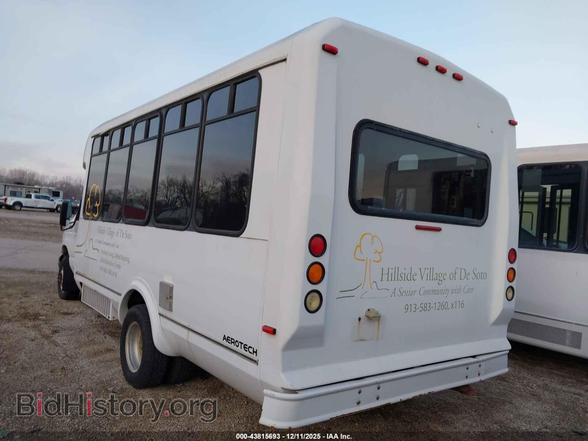 2005 FORD E-450 CUTAWAY - VIN: 1FDXE45PX5HA60109 - Фото 3