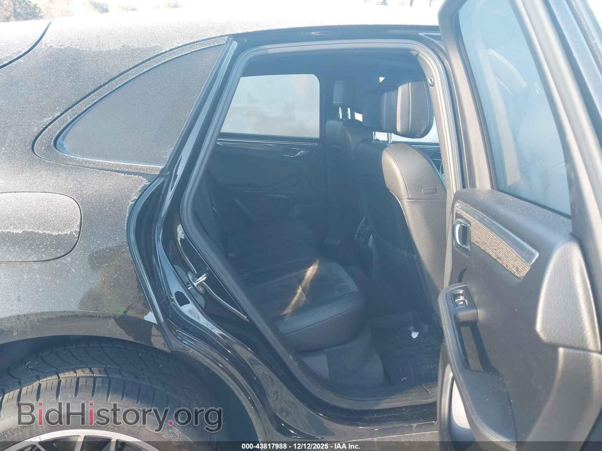 2016 PORSCHE MACAN - VIN: WP1AB2A59GLB51060 - Photo 8