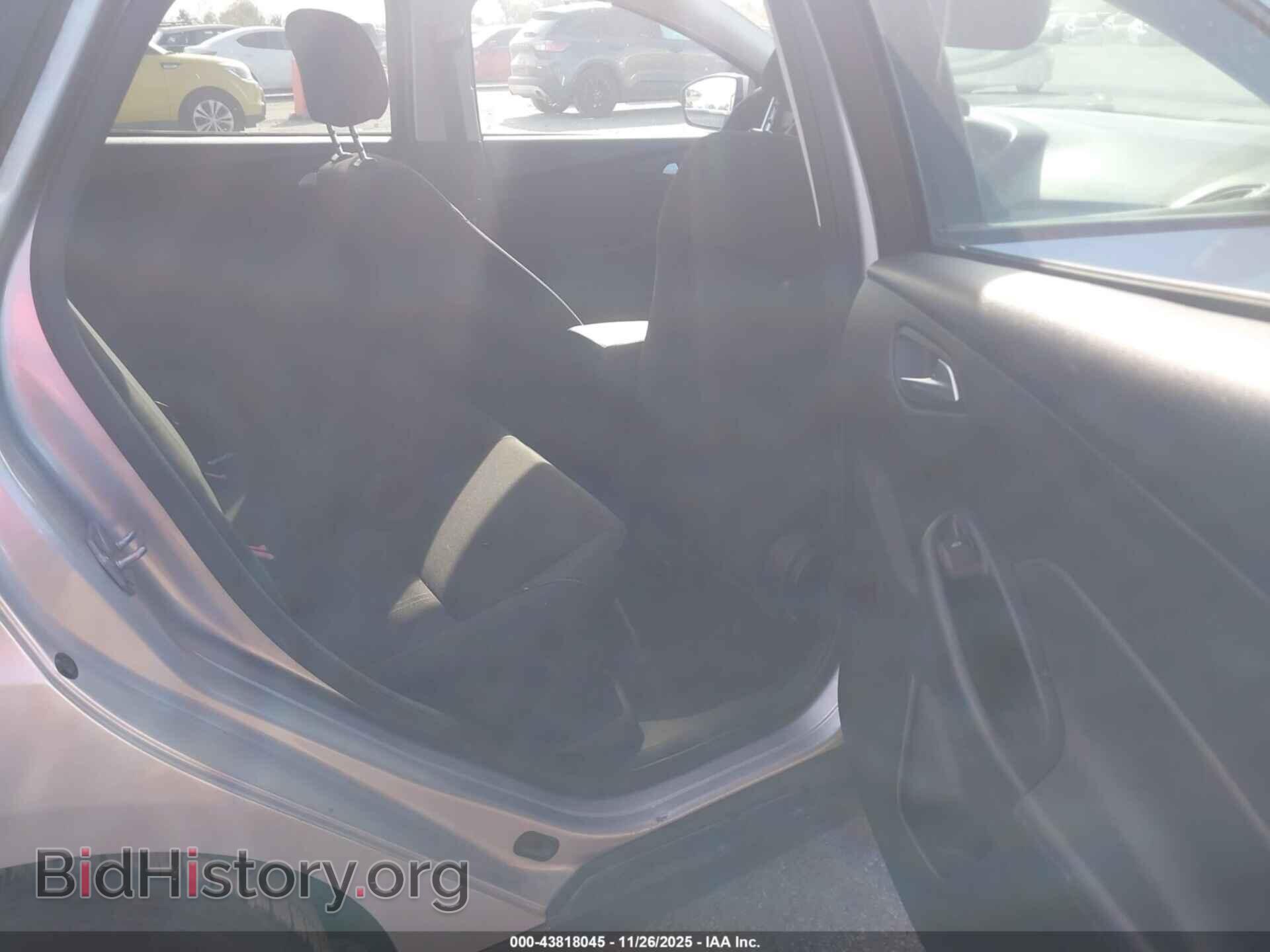 2016 FORD FOCUS - VIN: 1FADP3F29GL313909 - Фото 8