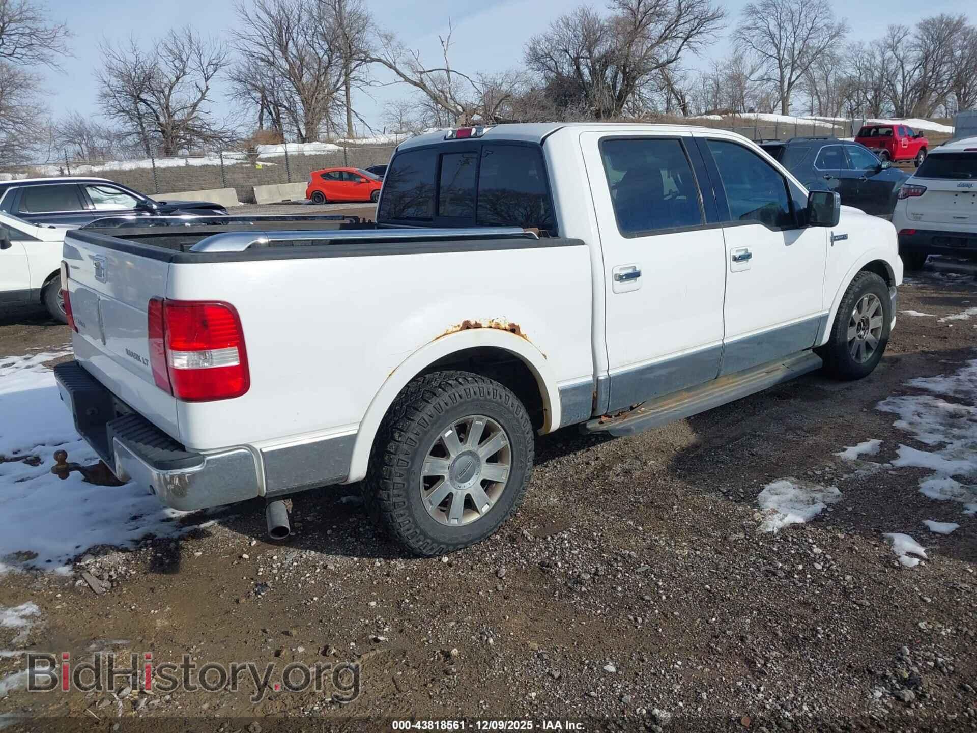 2006 LINCOLN MARK LT - VIN: 5LTPW16596FJ12000 - Photo 4